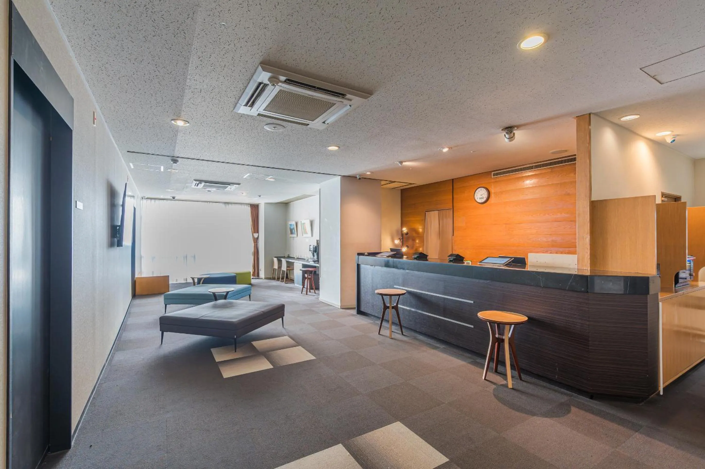 Lobby or reception in Court Hotel Fukuoka Tenjin