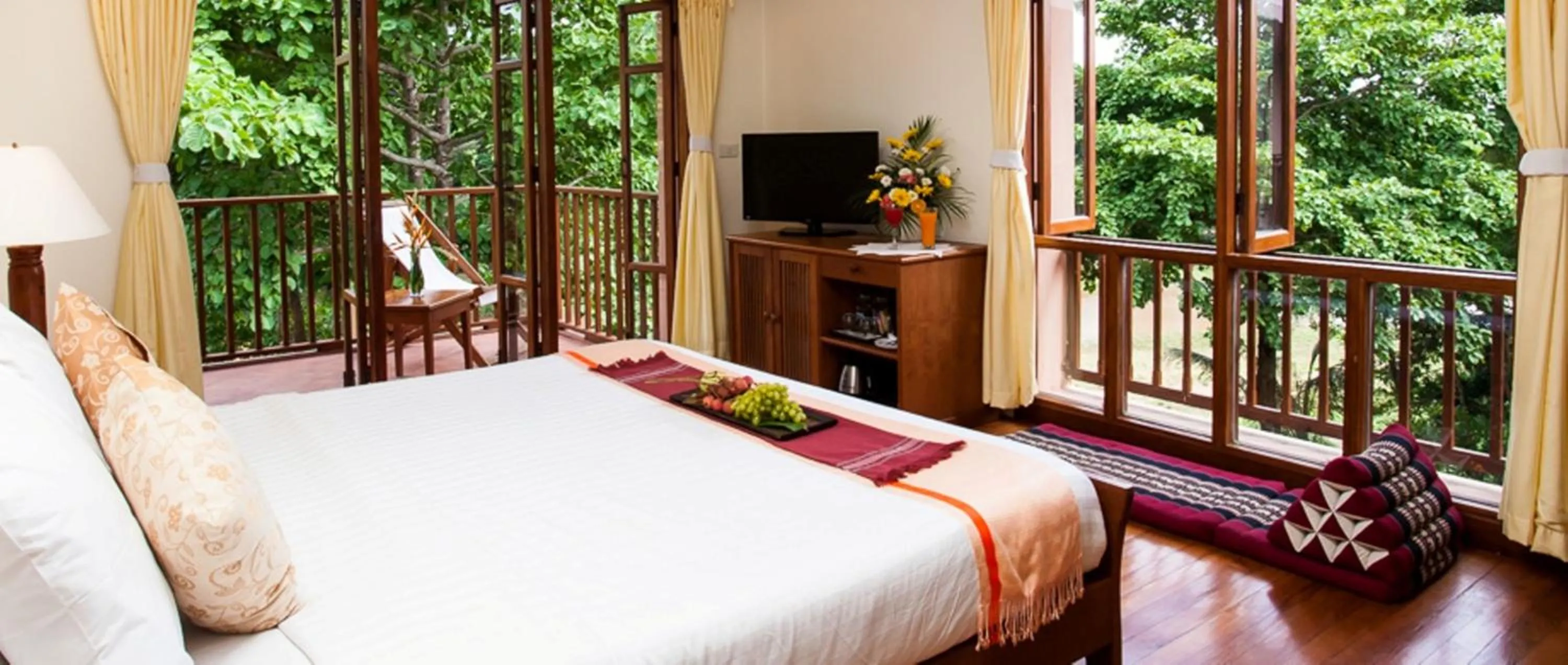 Bedroom, Bed in Riverhouse Resort
