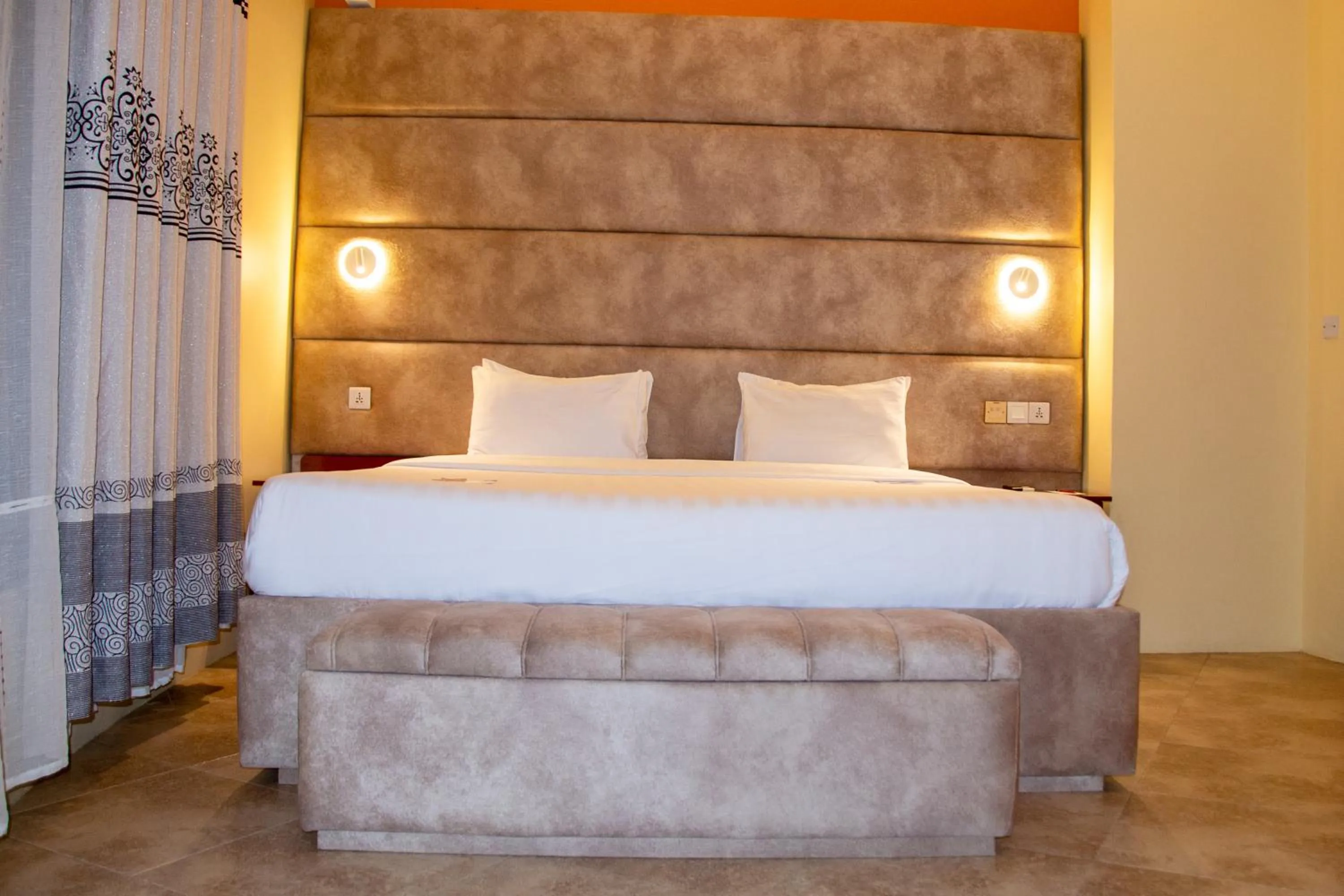 Bed in Malaika Beach Resort