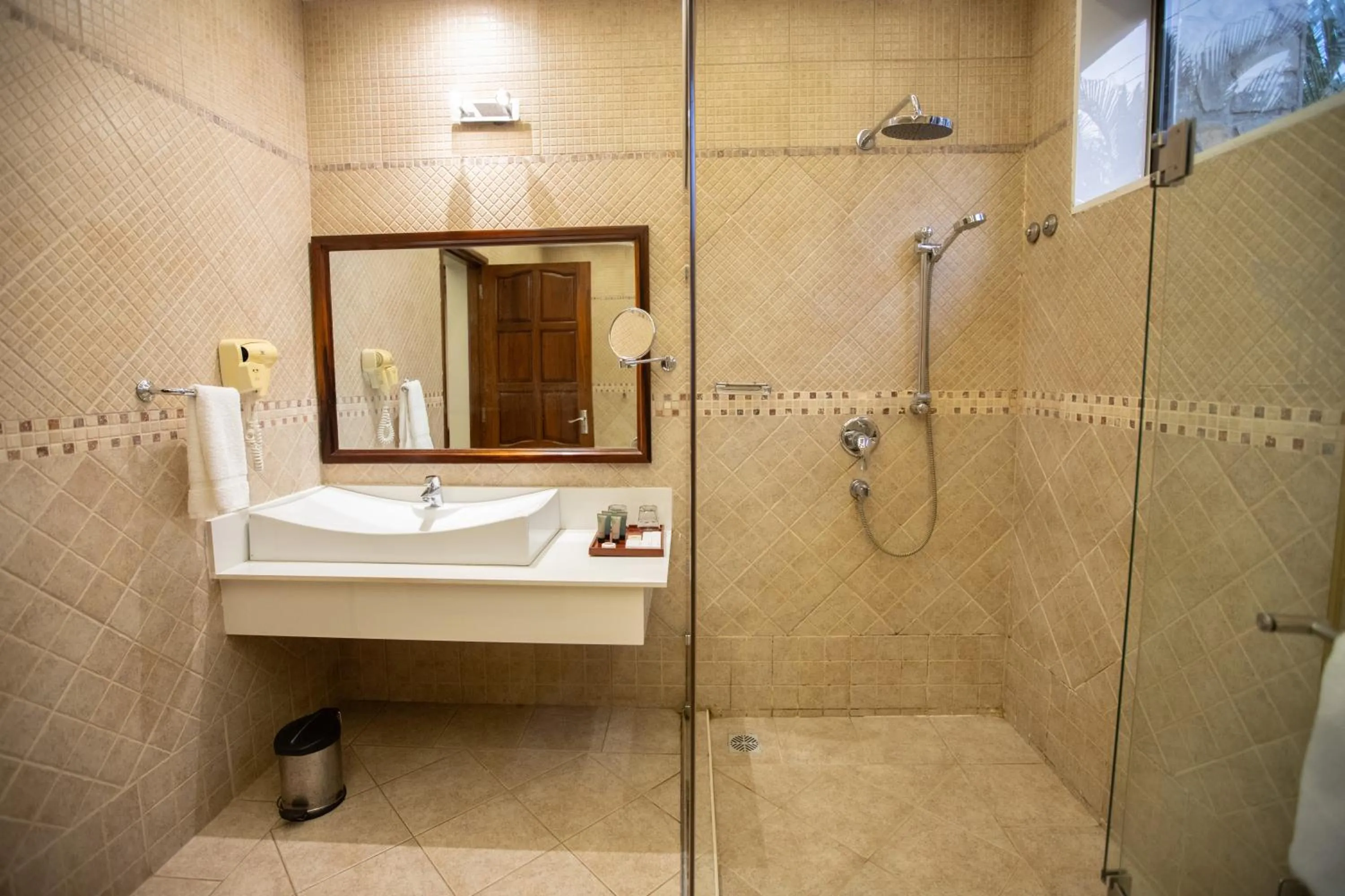 Malaika Beach Resort