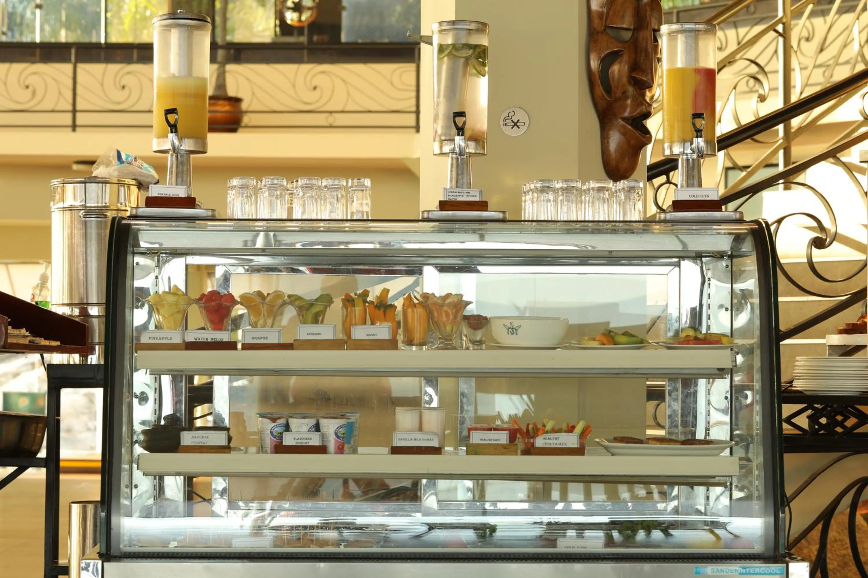 Food and drinks in Malaika Beach Resort