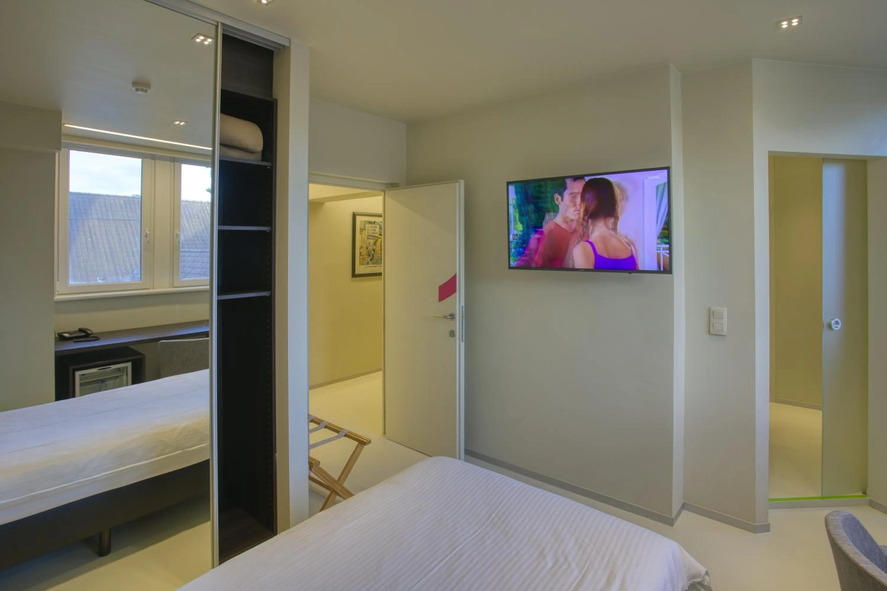 Bed in Auberge du Vieux Cedre, Enghien-Belgique