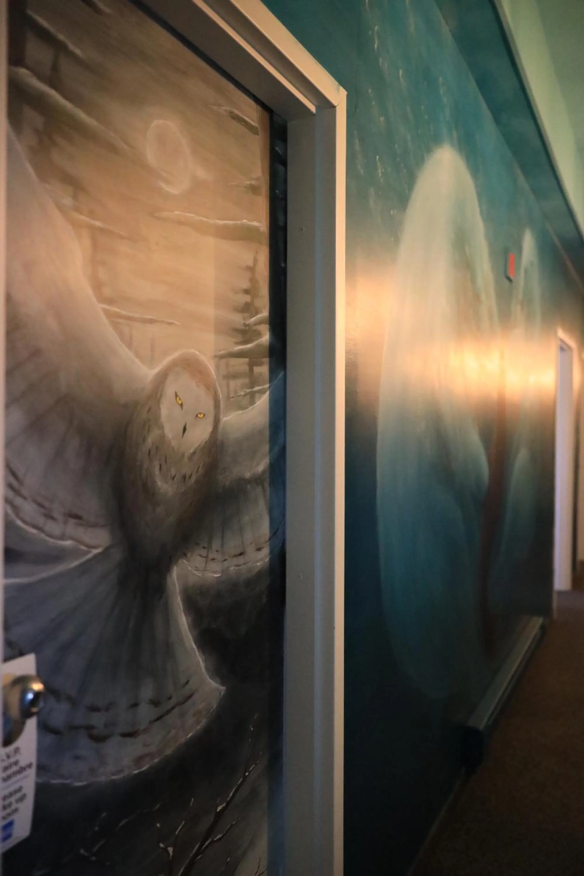 Decorative detail in IceBerg Inn