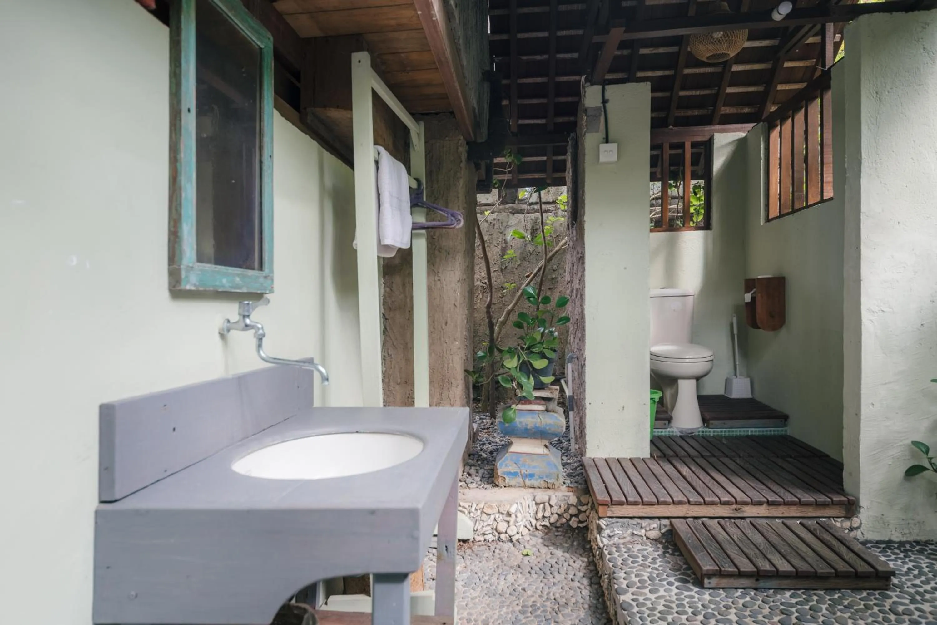 Bathroom in Pondok Pisang Candidasa