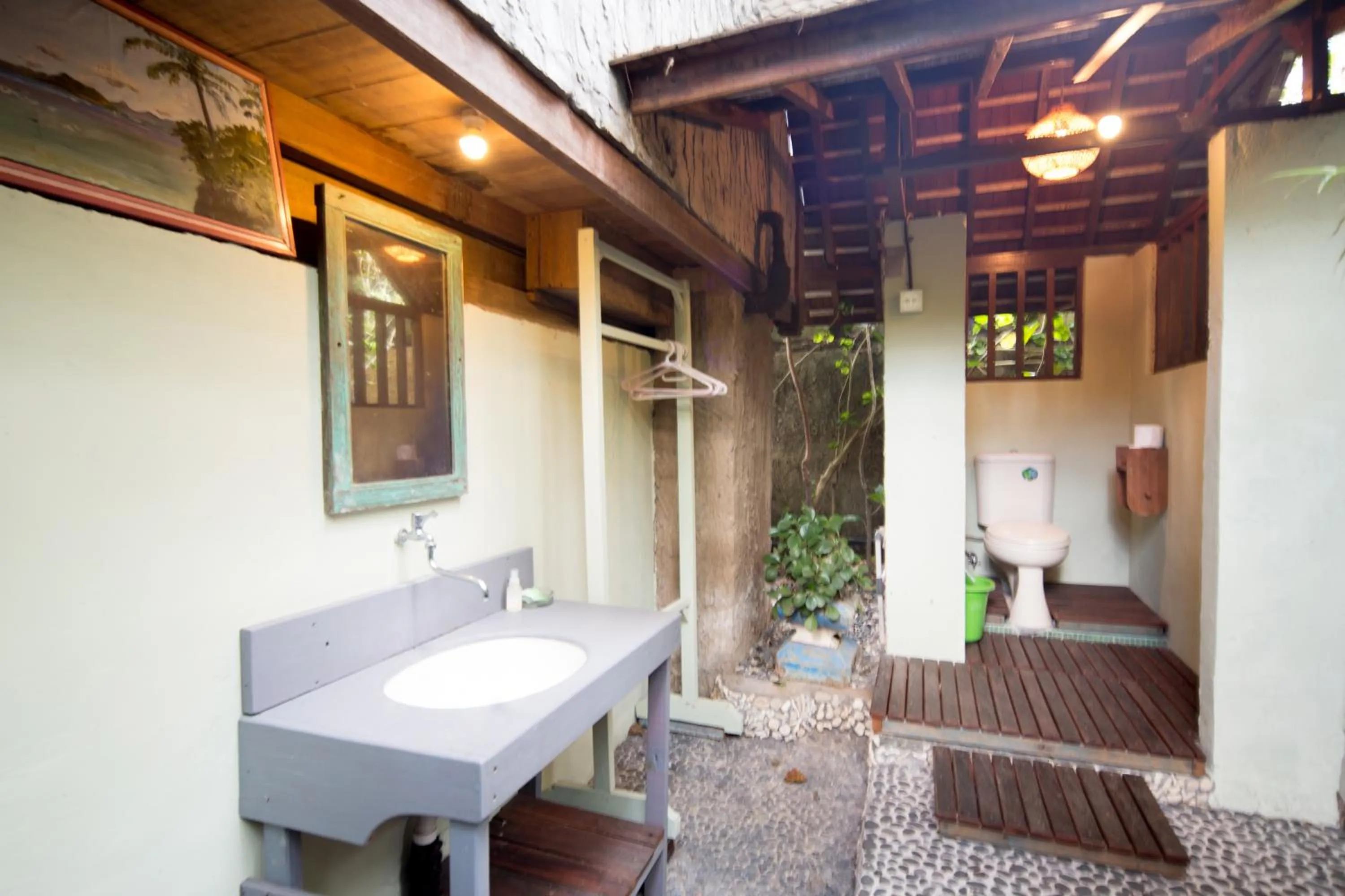 Bathroom in Pondok Pisang Candidasa