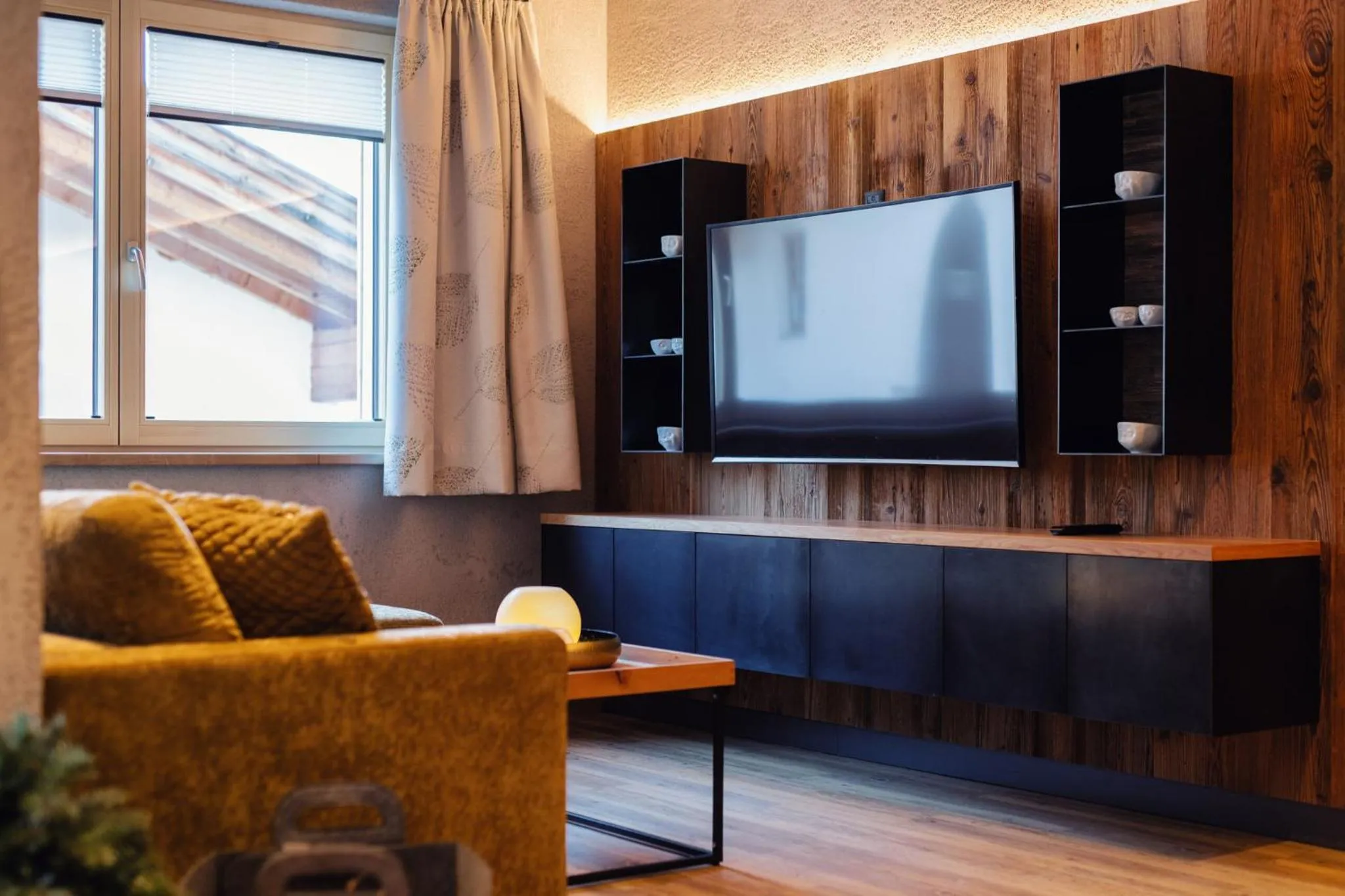 TV and multimedia in Die Reblaus