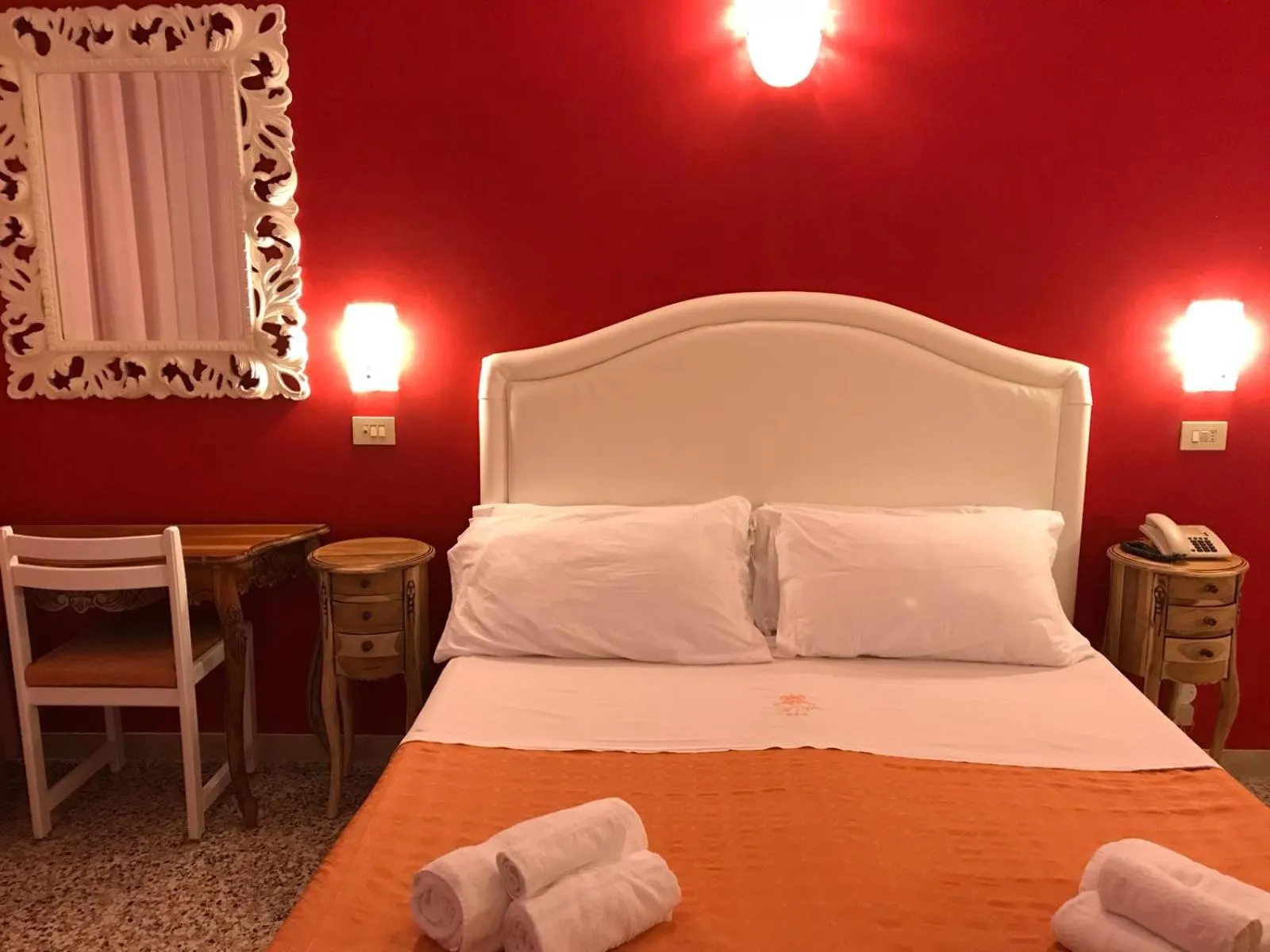 Bedroom in Hotel Negresco