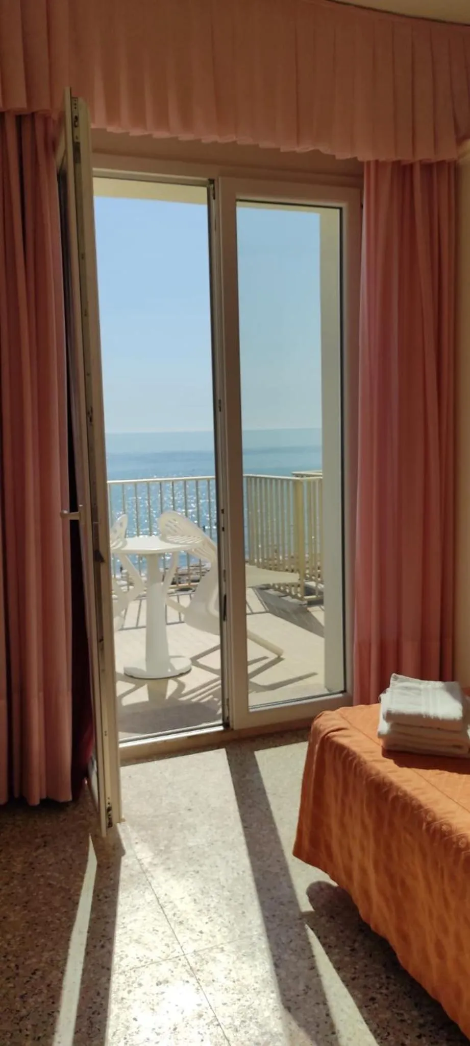 Sea view in Hotel Negresco