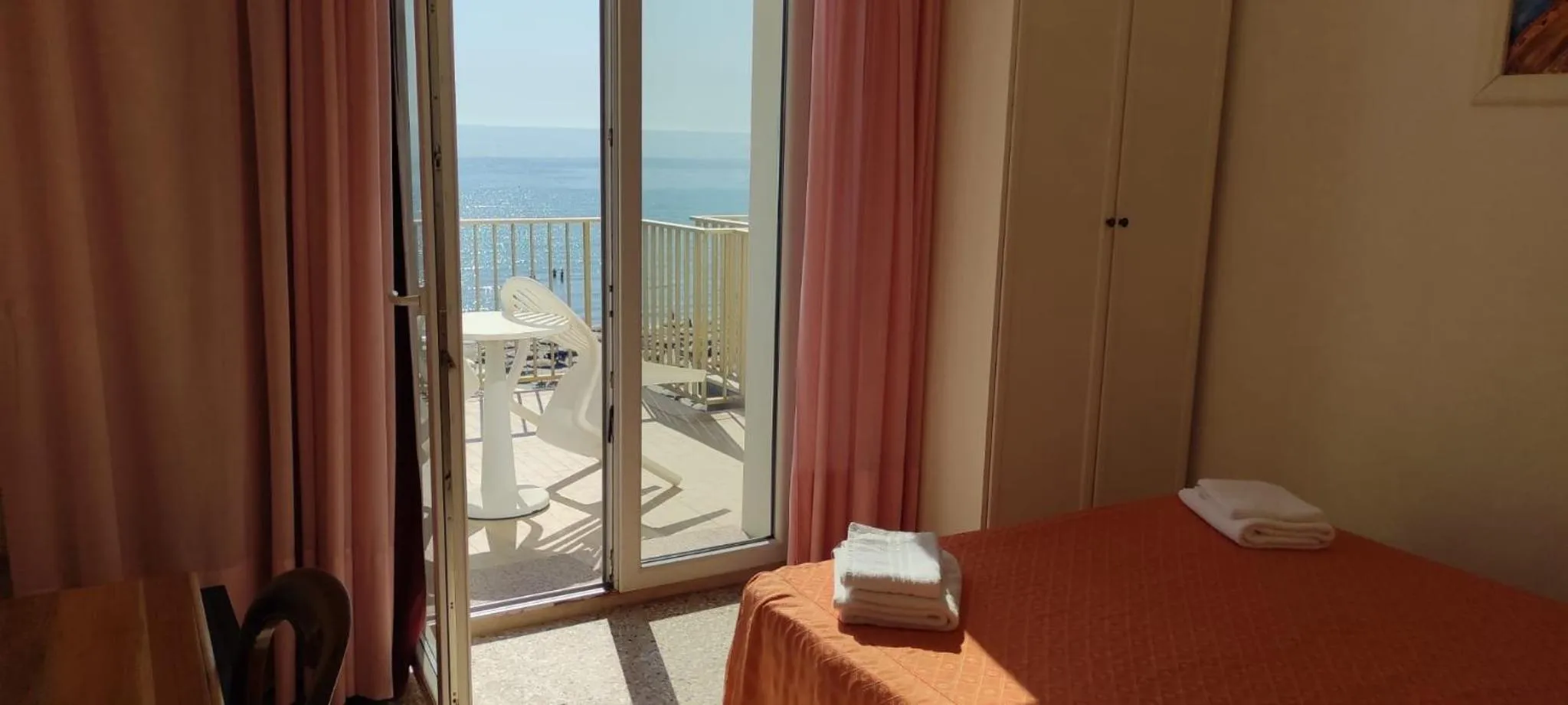 Sea view in Hotel Negresco