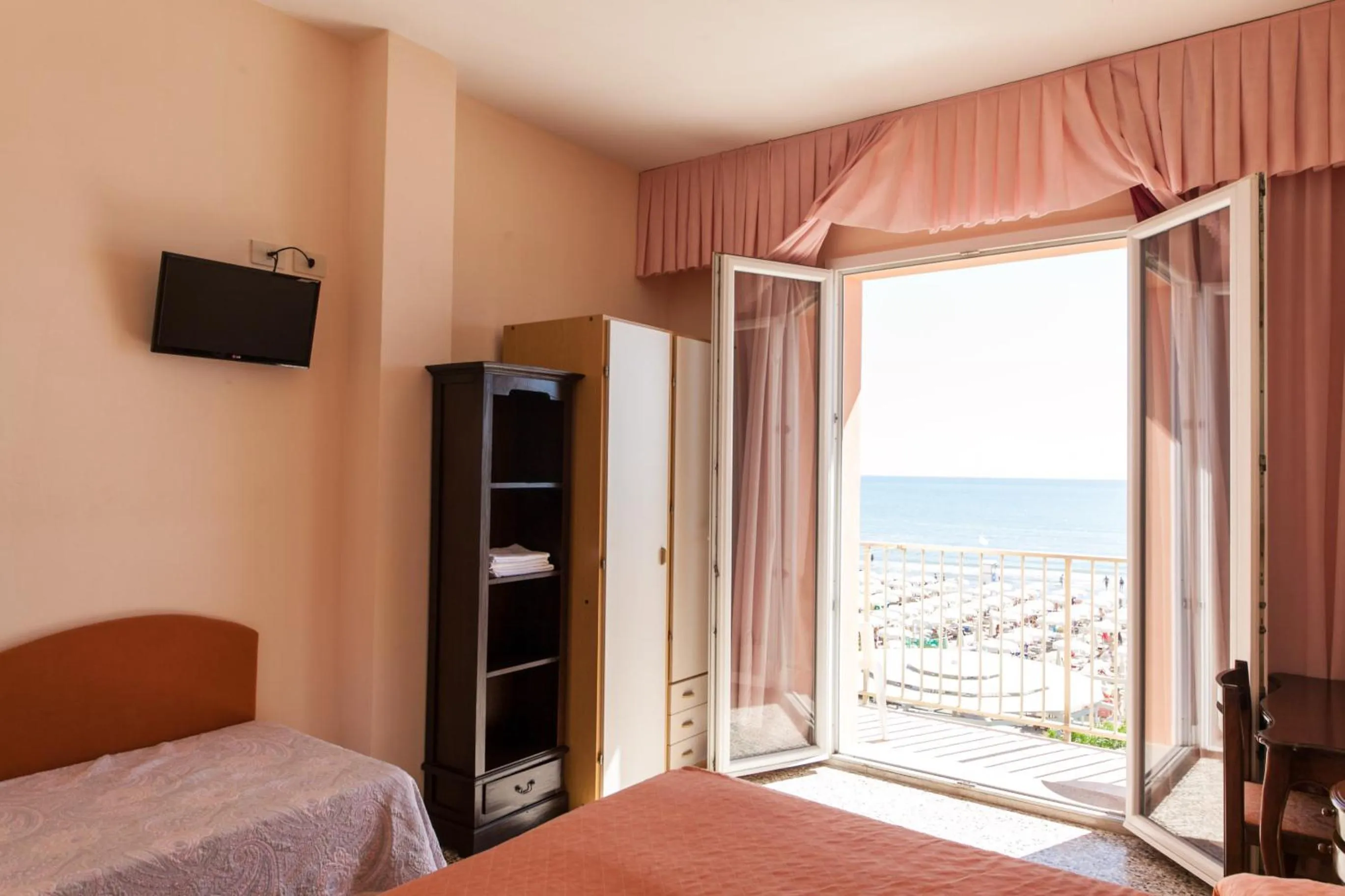 Day in Hotel Negresco