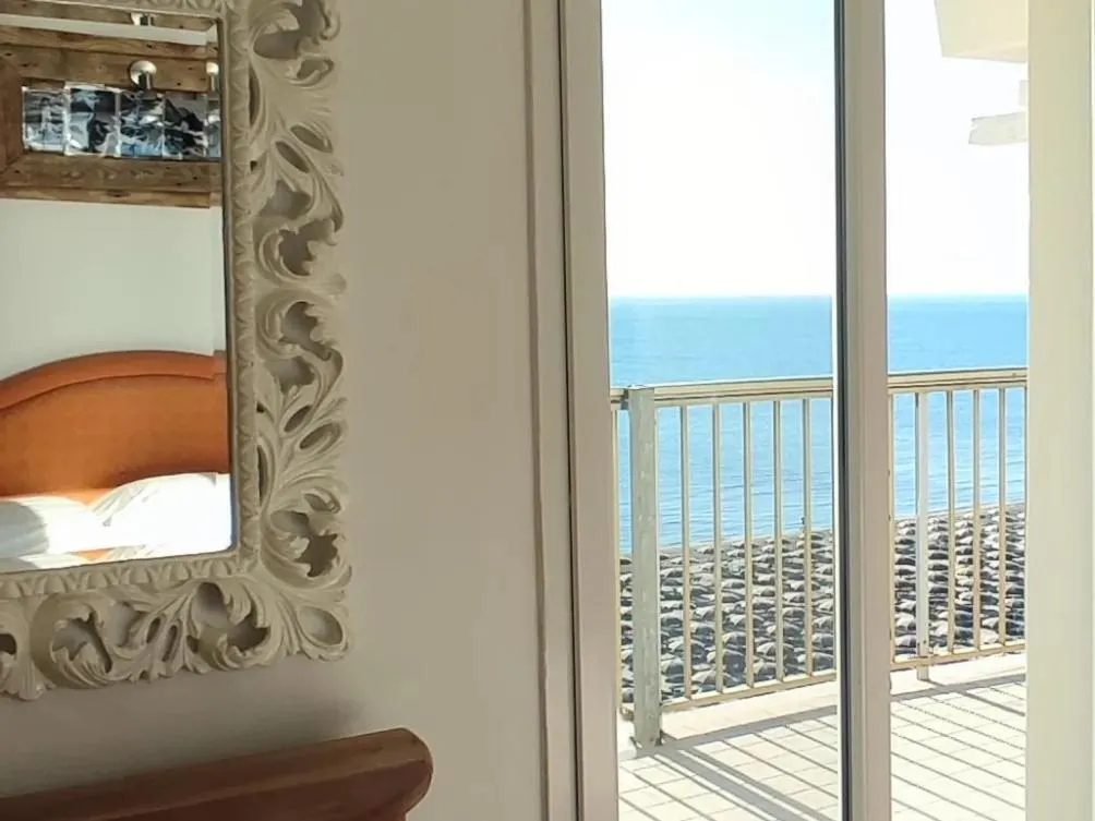 Sea view in Hotel Negresco