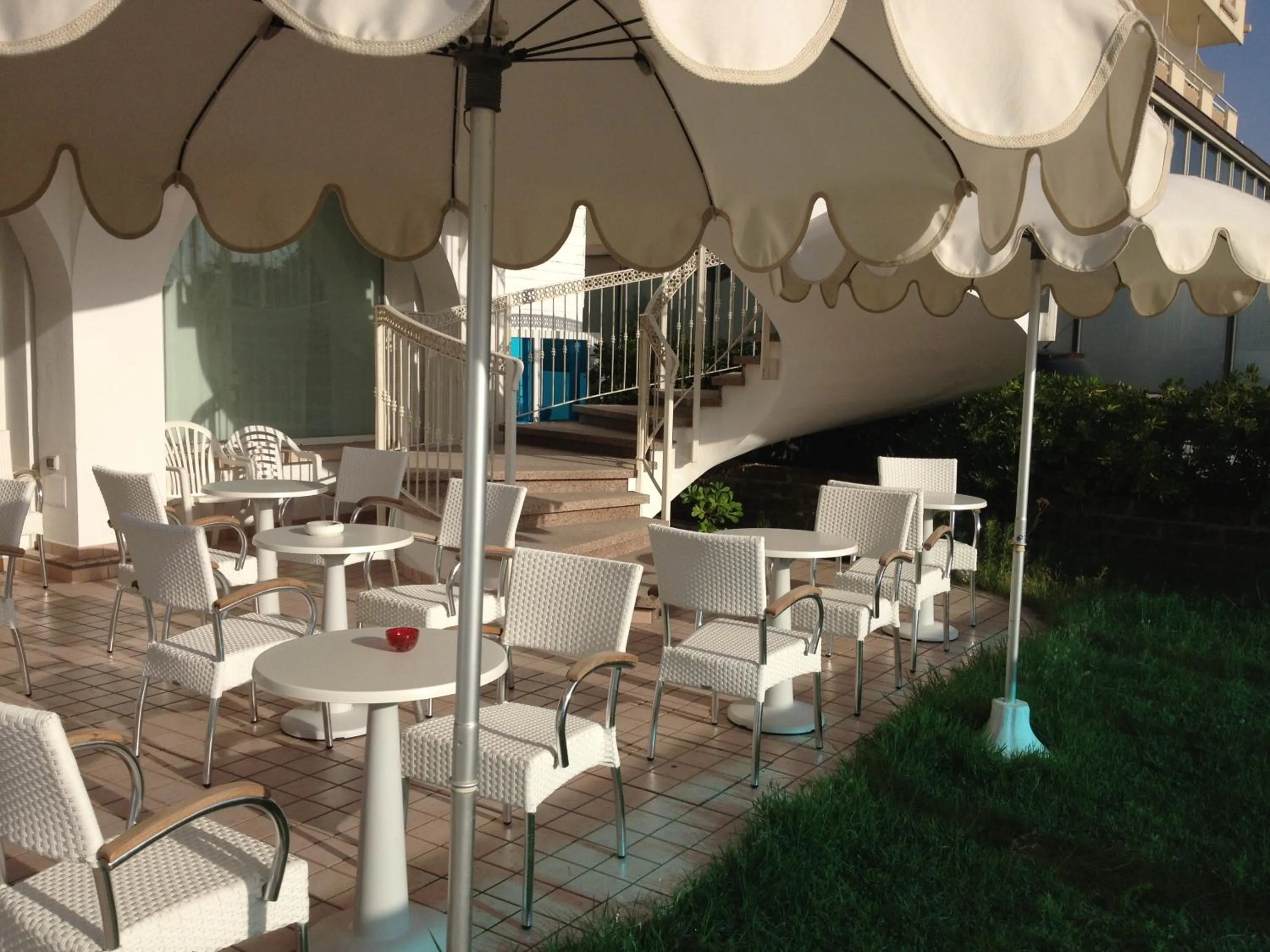 Restaurant/places to eat in Hotel Negresco