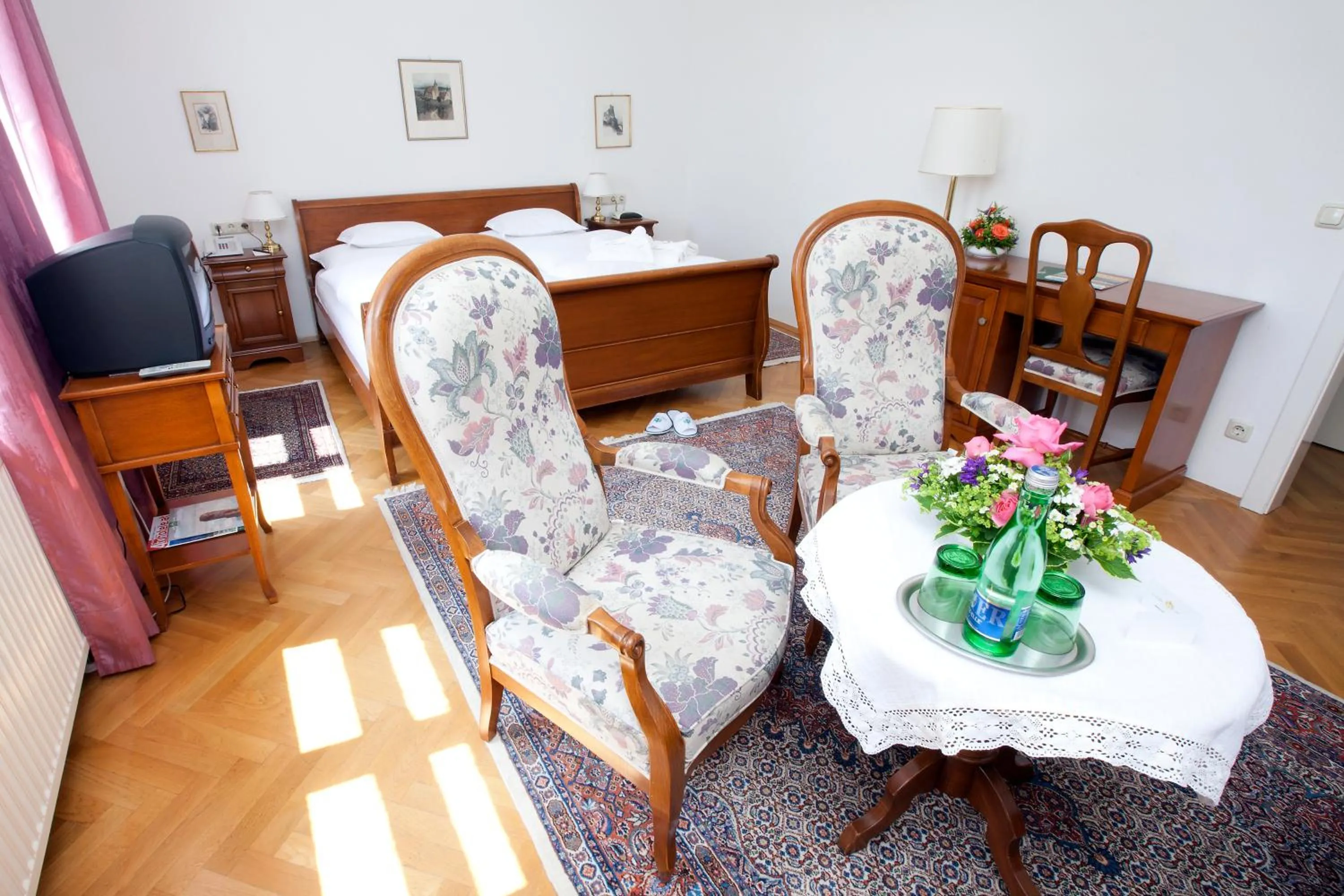 Bed in Hotel Richard Löwenherz