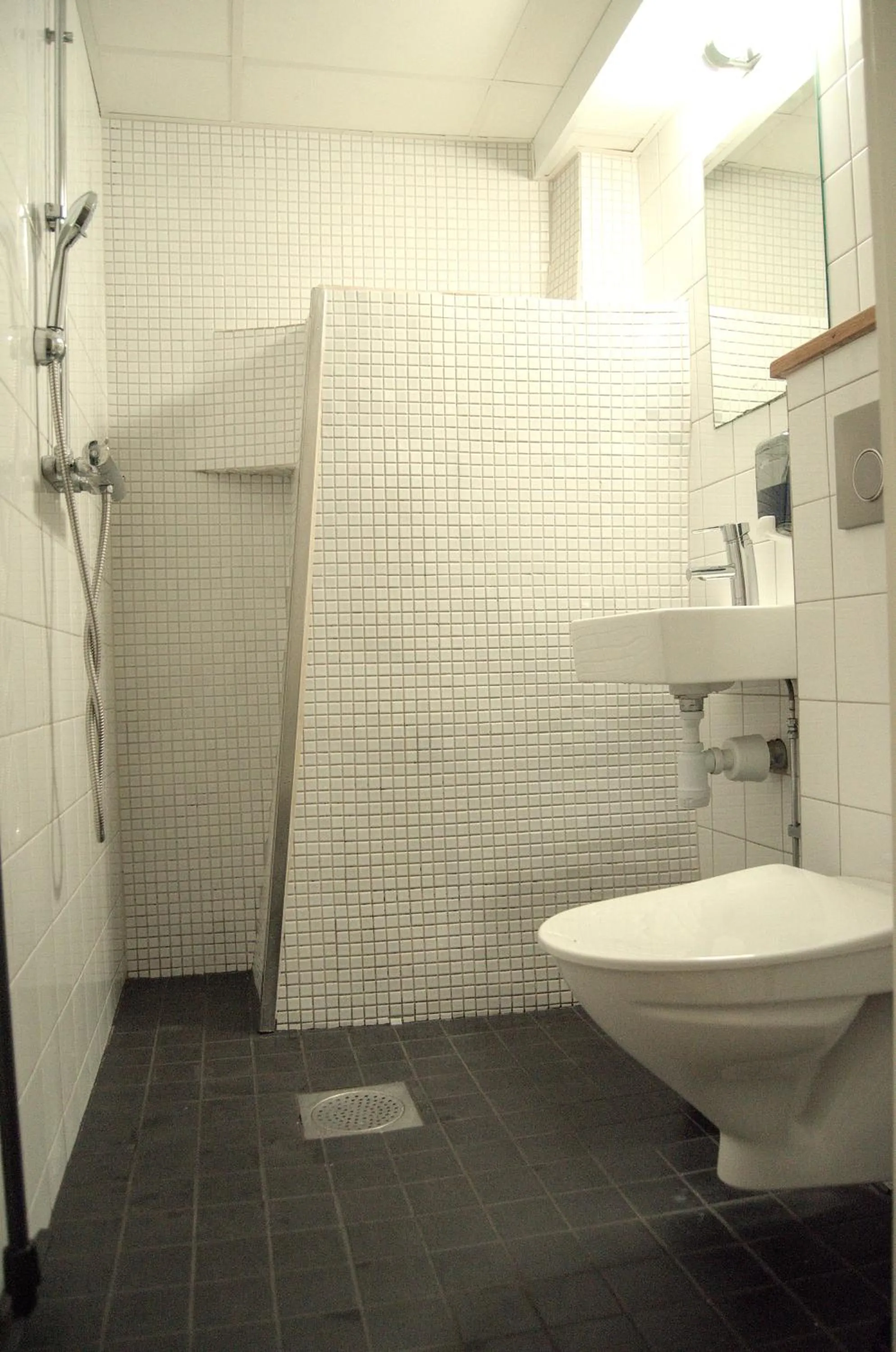 Bathroom in Hostel Dalagatan