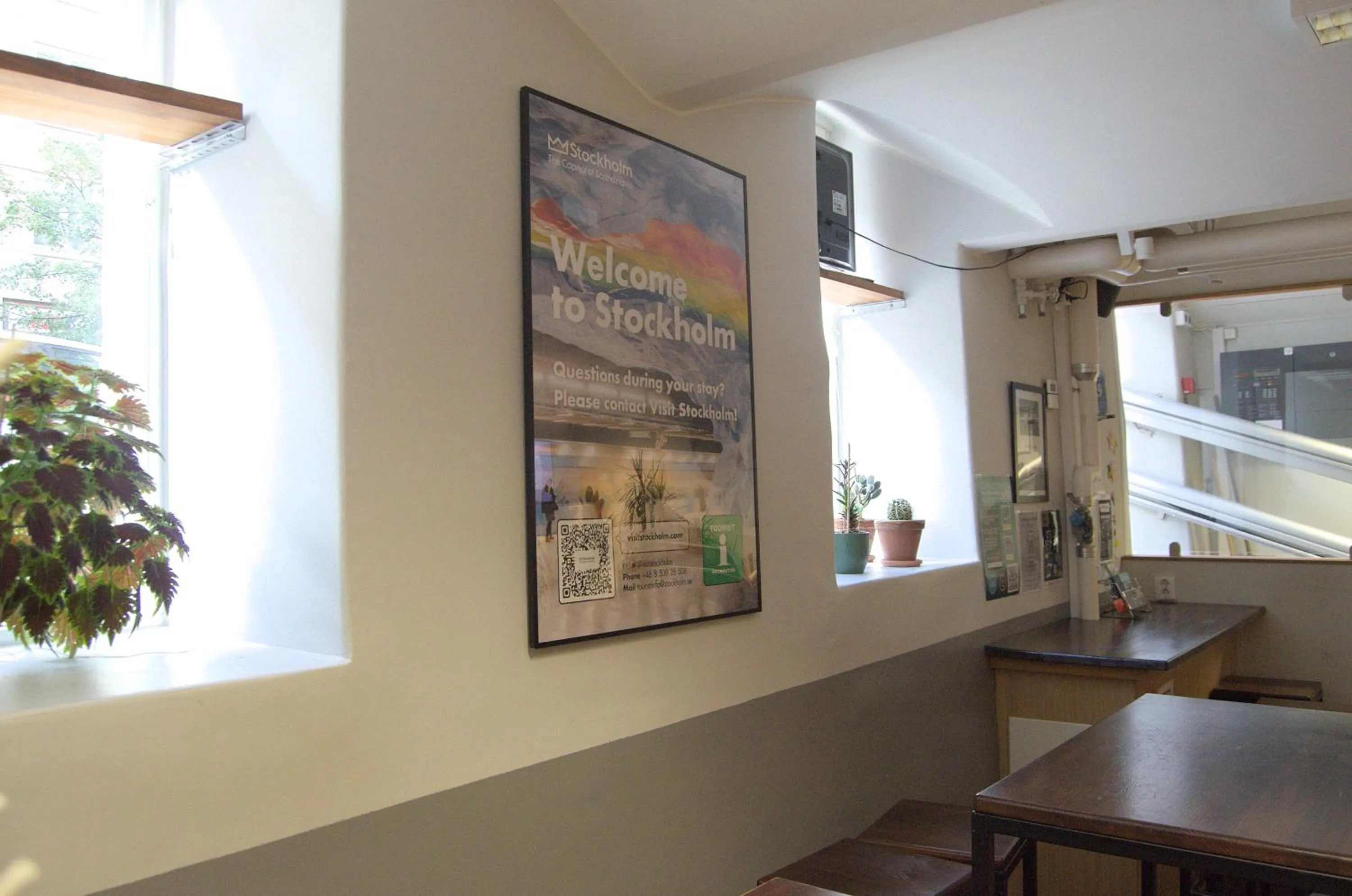 Communal kitchen in Hostel Dalagatan