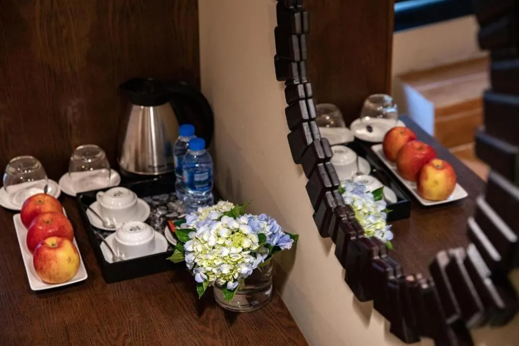 Coffee/tea facilities in Hanoi Lakeside Premium Hotel & Travel