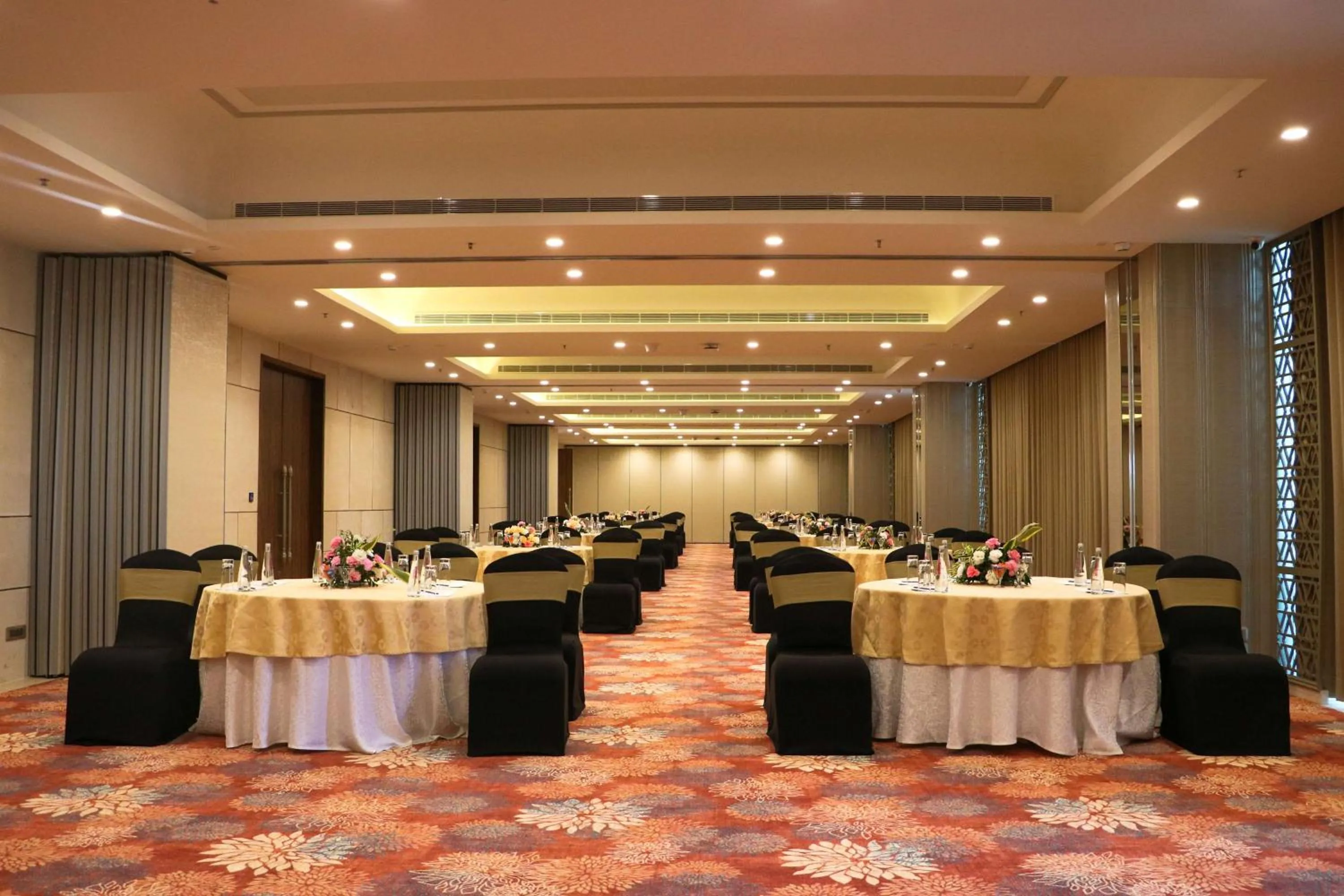 Meeting/conference room in Gift City Club, a member of Radisson Individuals