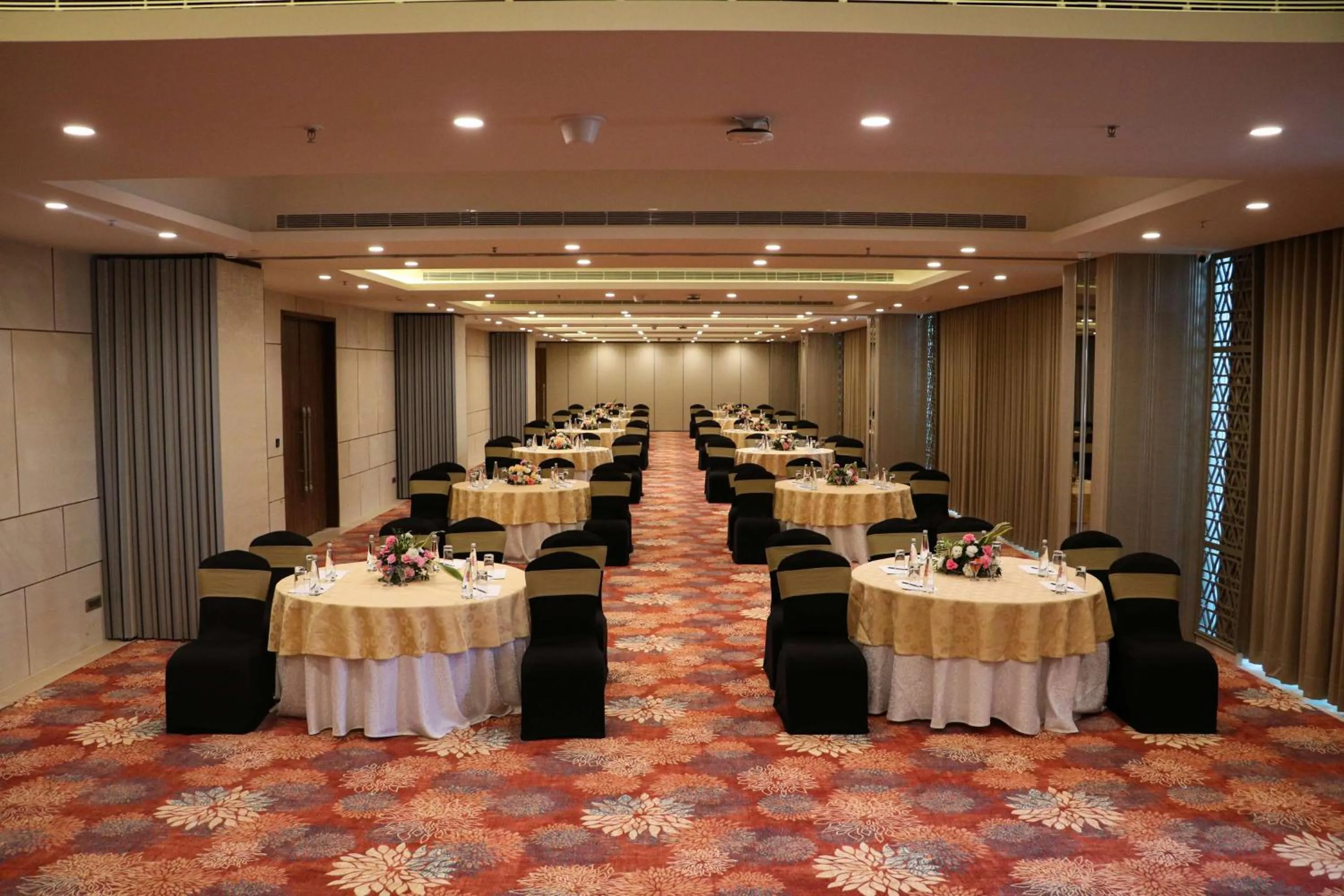 Meeting/conference room in Gift City Club, a member of Radisson Individuals