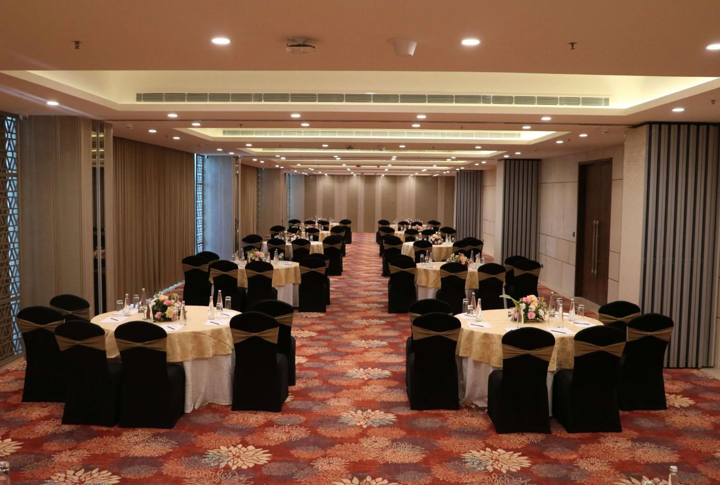 Meeting/conference room in Gift City Club, a member of Radisson Individuals