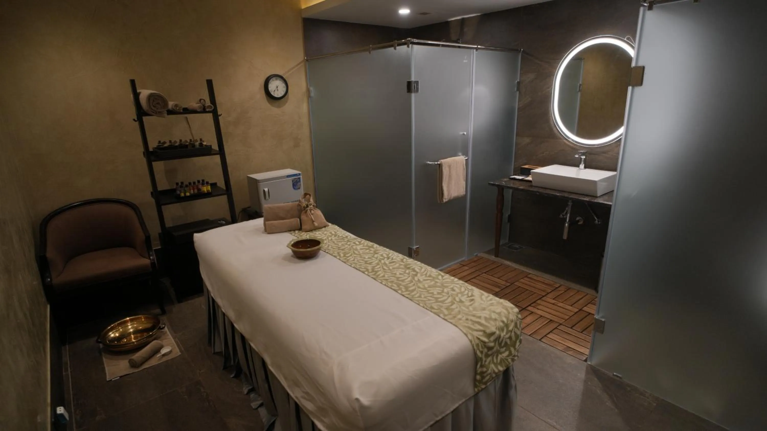 Spa and wellness centre/facilities in Gift City Club, a member of Radisson Individuals
