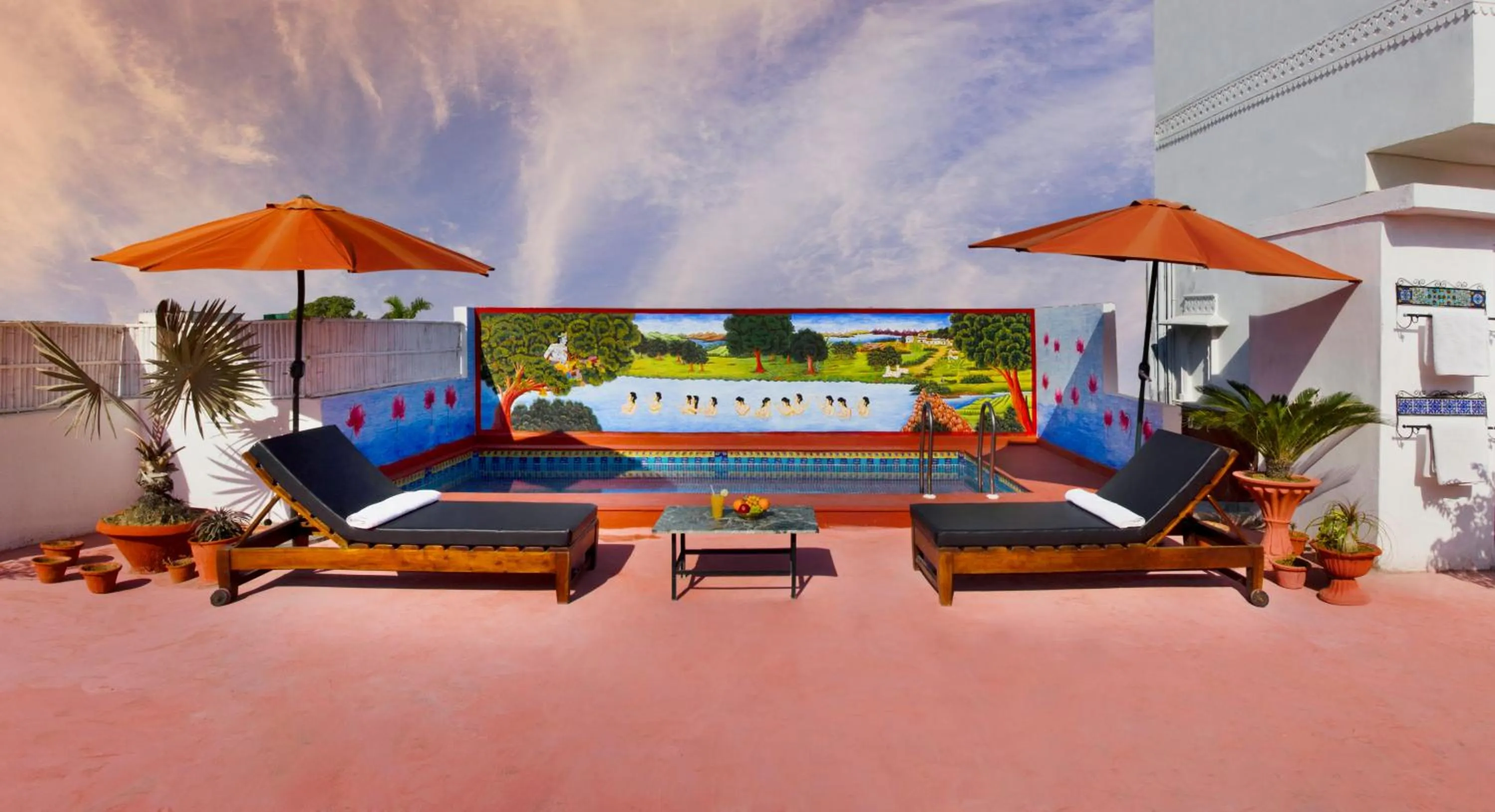 Swimming pool in Ikaki Niwas - A Heritage Boutique Hotel