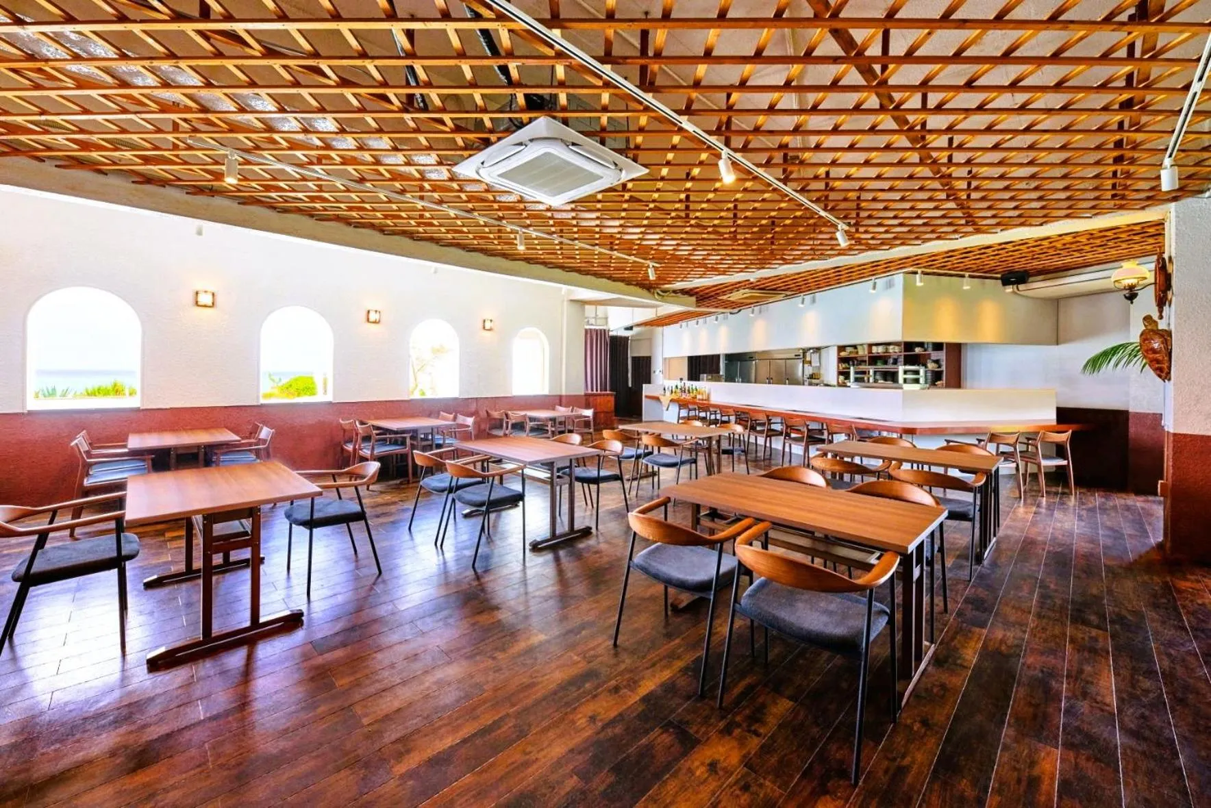 Restaurant/places to eat in Pricia Resort Yoron