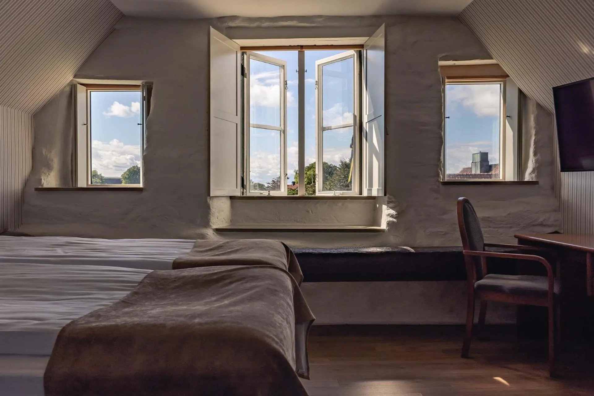 Bed in Best Western Strand Hotel