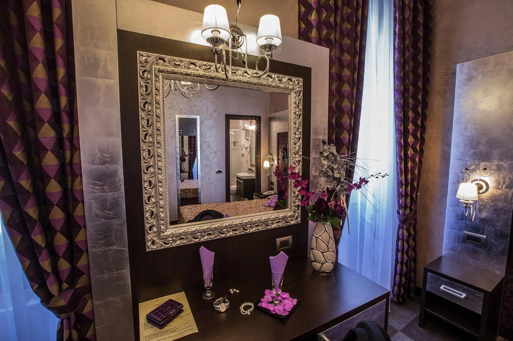 Decorative detail in Hotel Romano