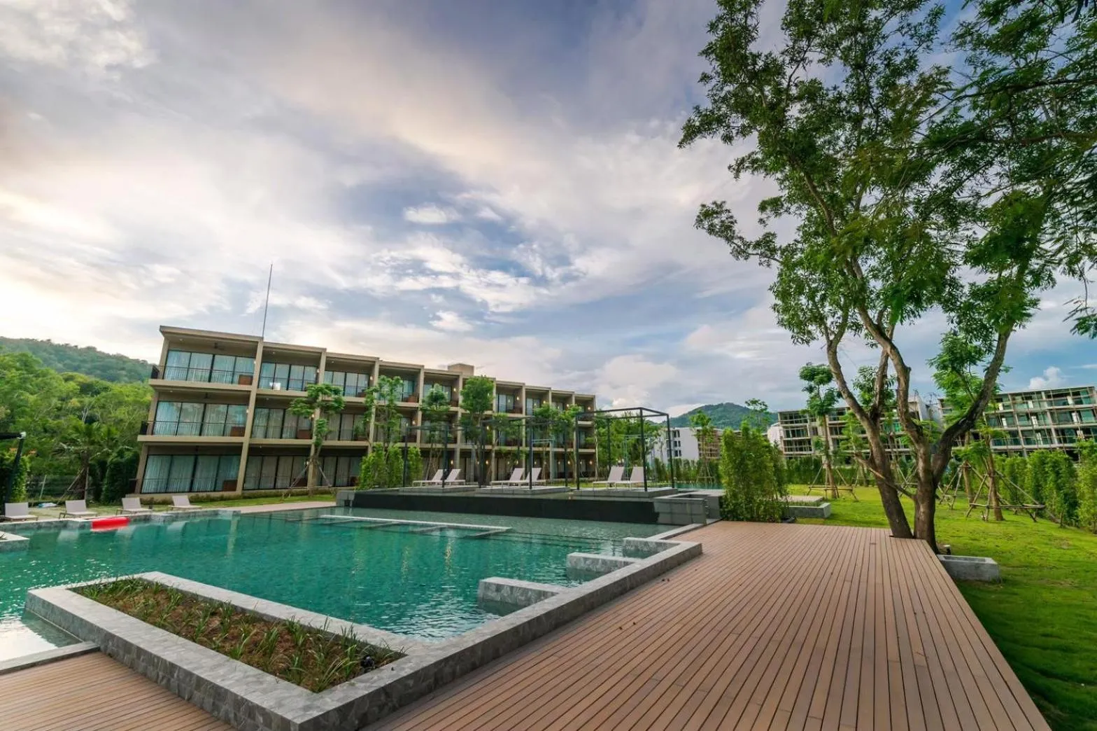 The Gallery Hotel Nai Harn