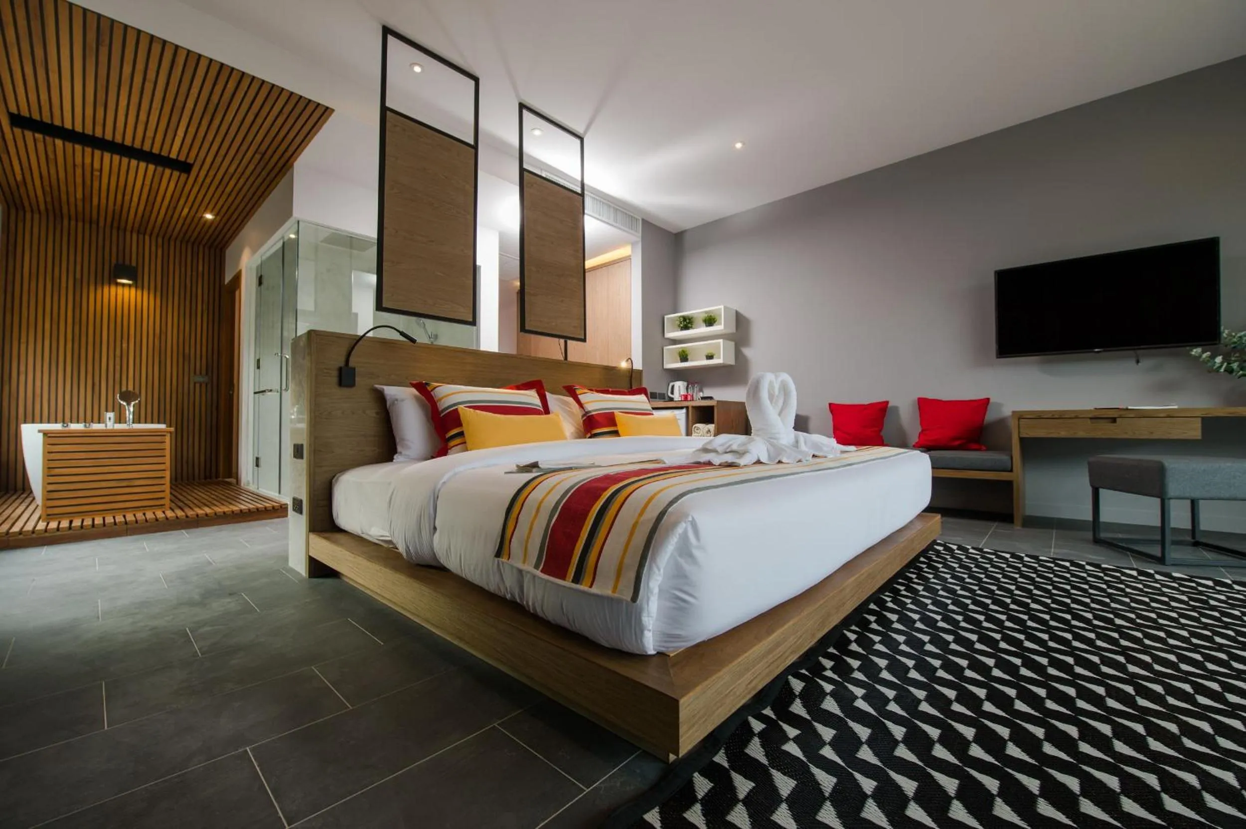 Bedroom, Bed in The Gallery Hotel Nai Harn