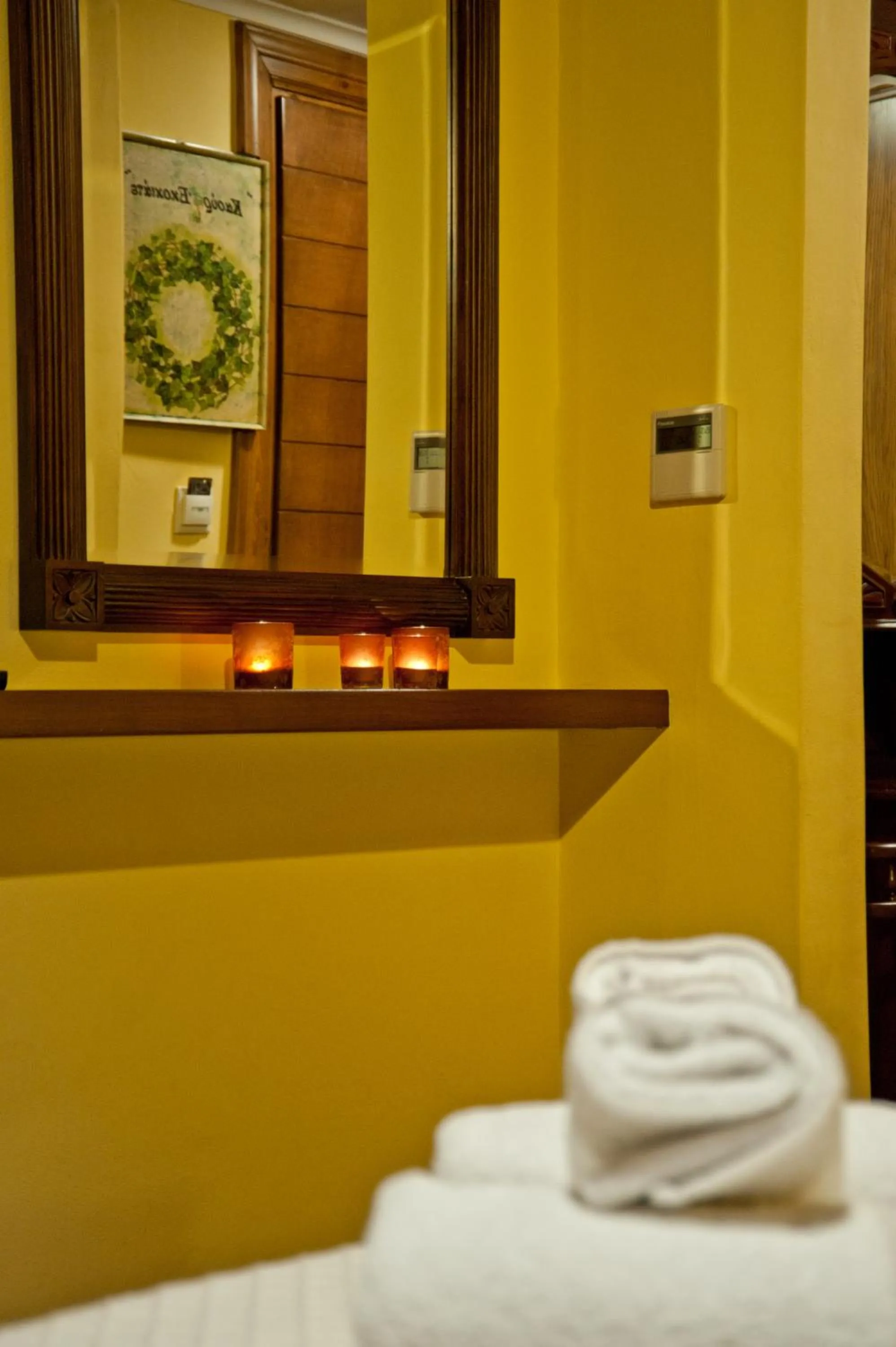 Decorative detail, Bed in Archontiko Hatzipanayioti