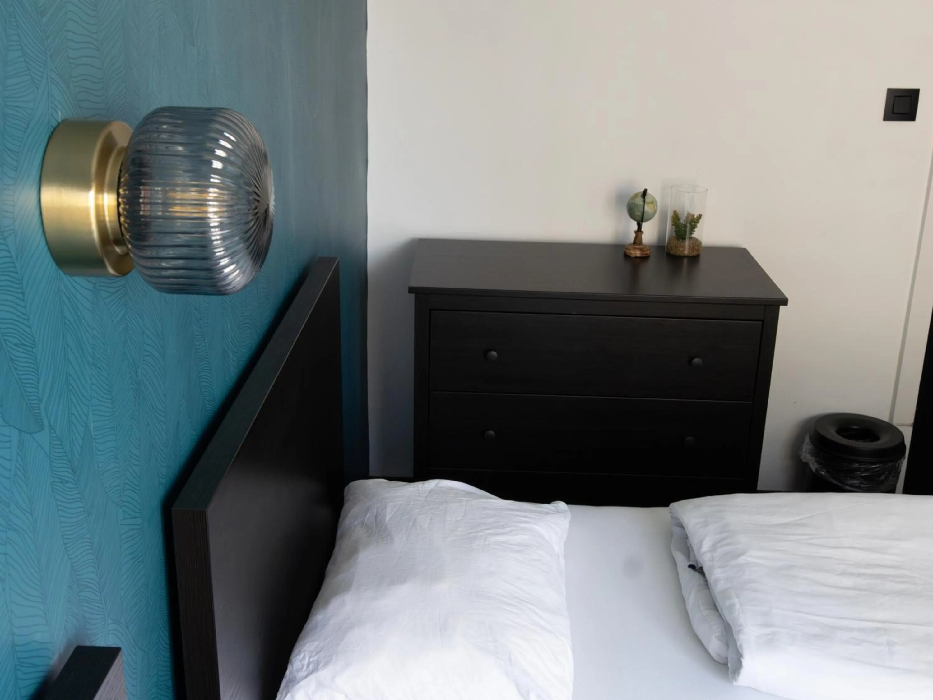 Bed in St Christopher's Inn Bruges - The Bauhaus