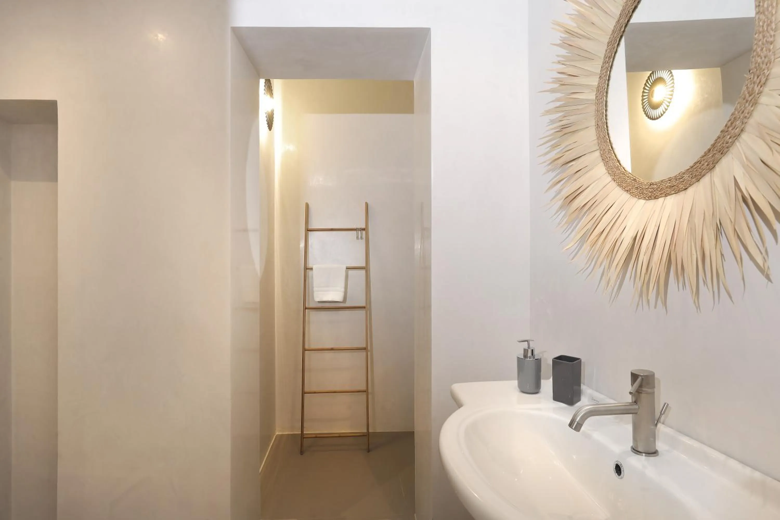 Shower in Palazzo Circolone