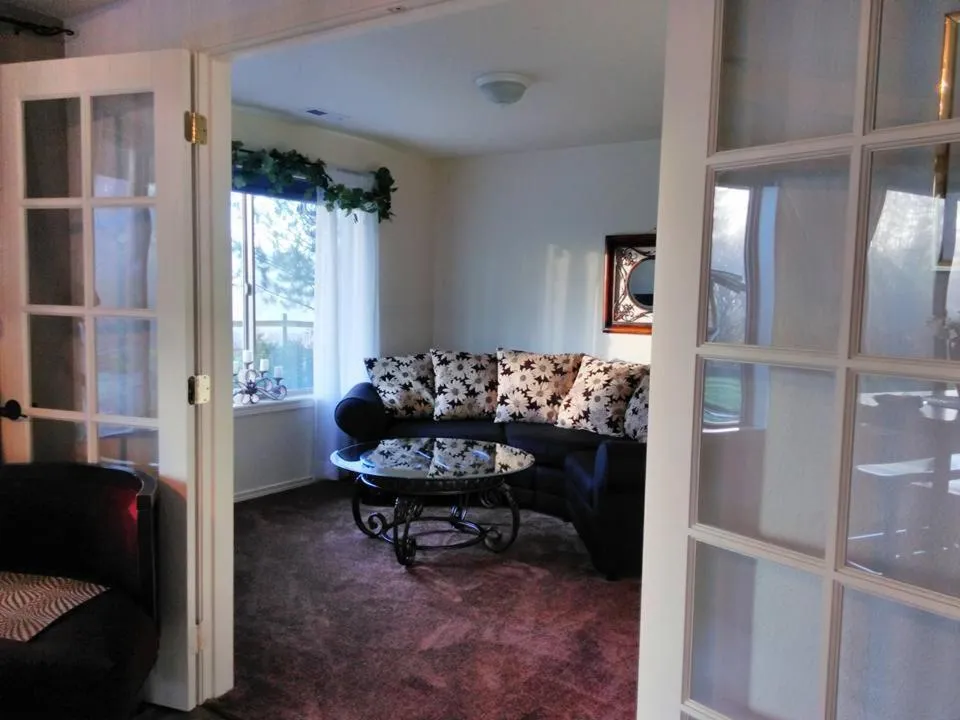 Vancouver WA Beautiful Apartment