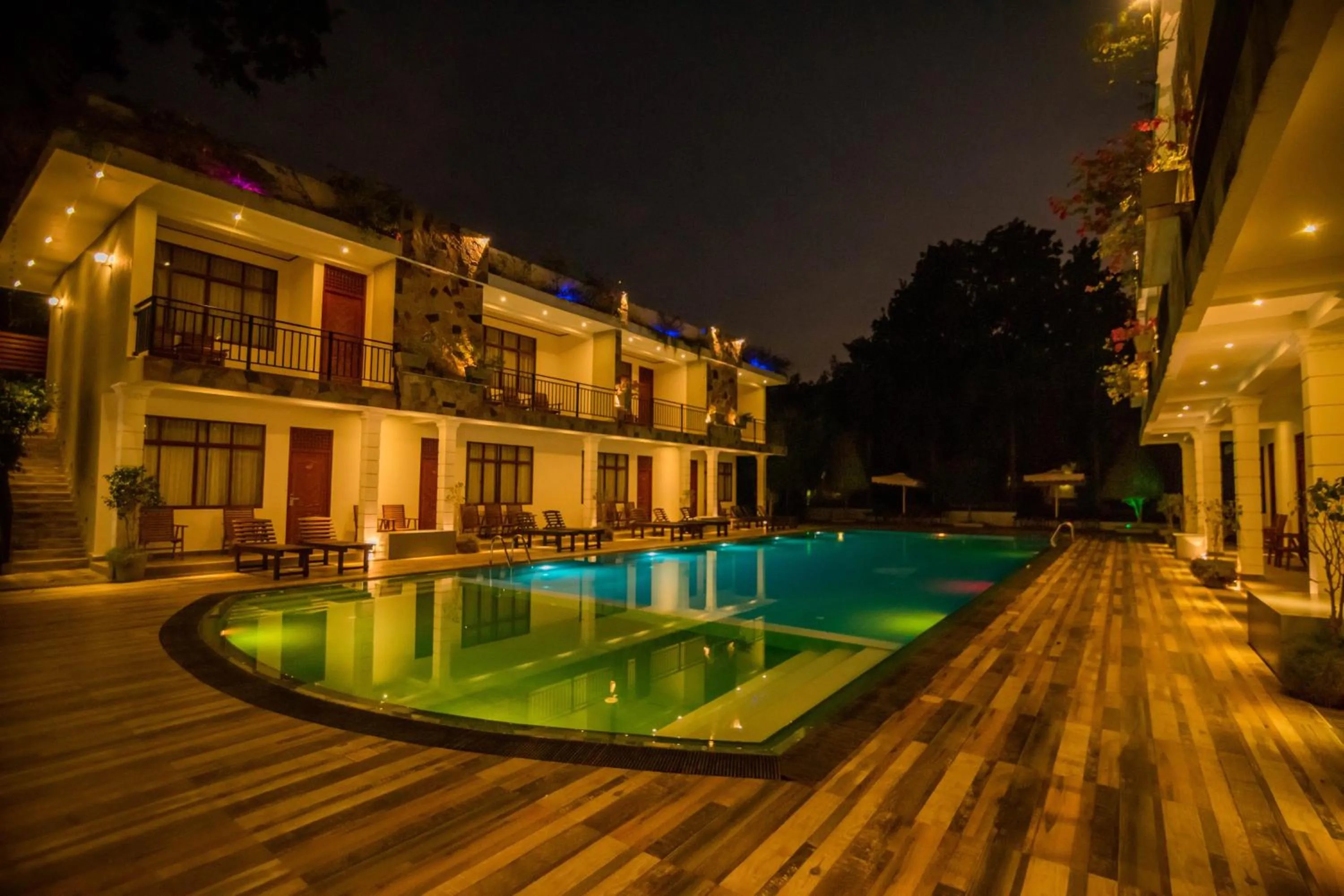 Property building in Royal Reach Udawalawe