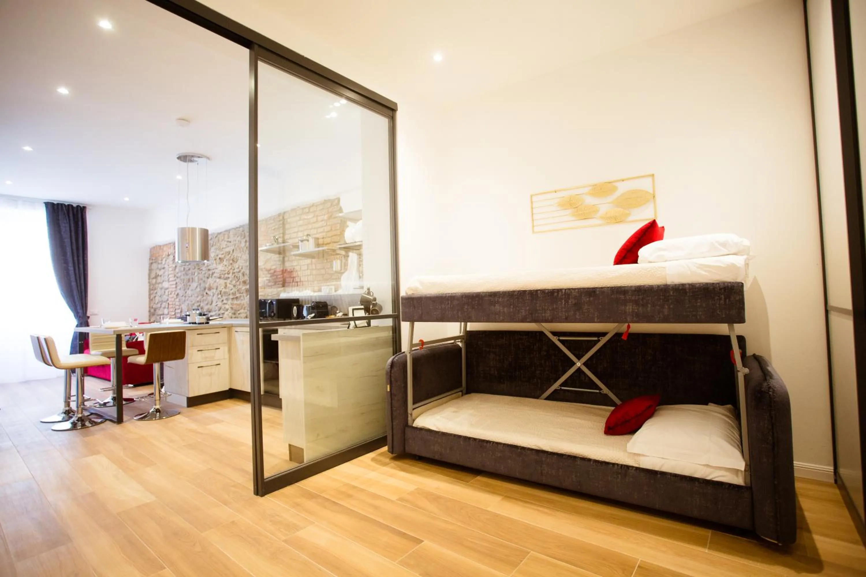 bunk bed in Elegant Apartments 5 terre la spezia