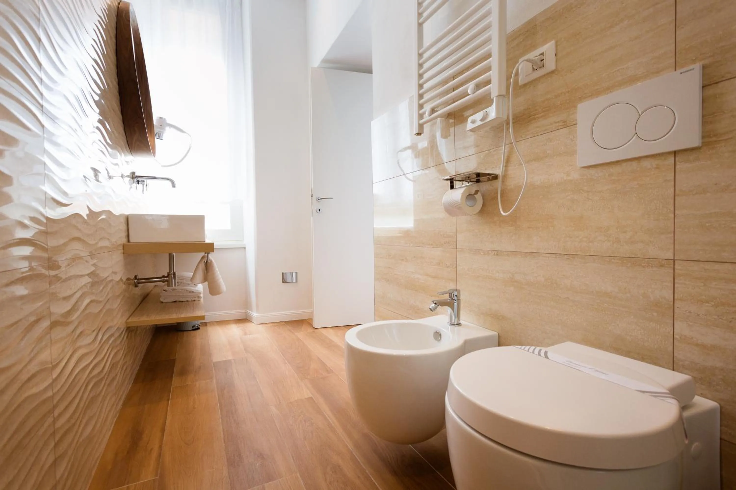 Bathroom in Elegant Apartments 5 terre la spezia