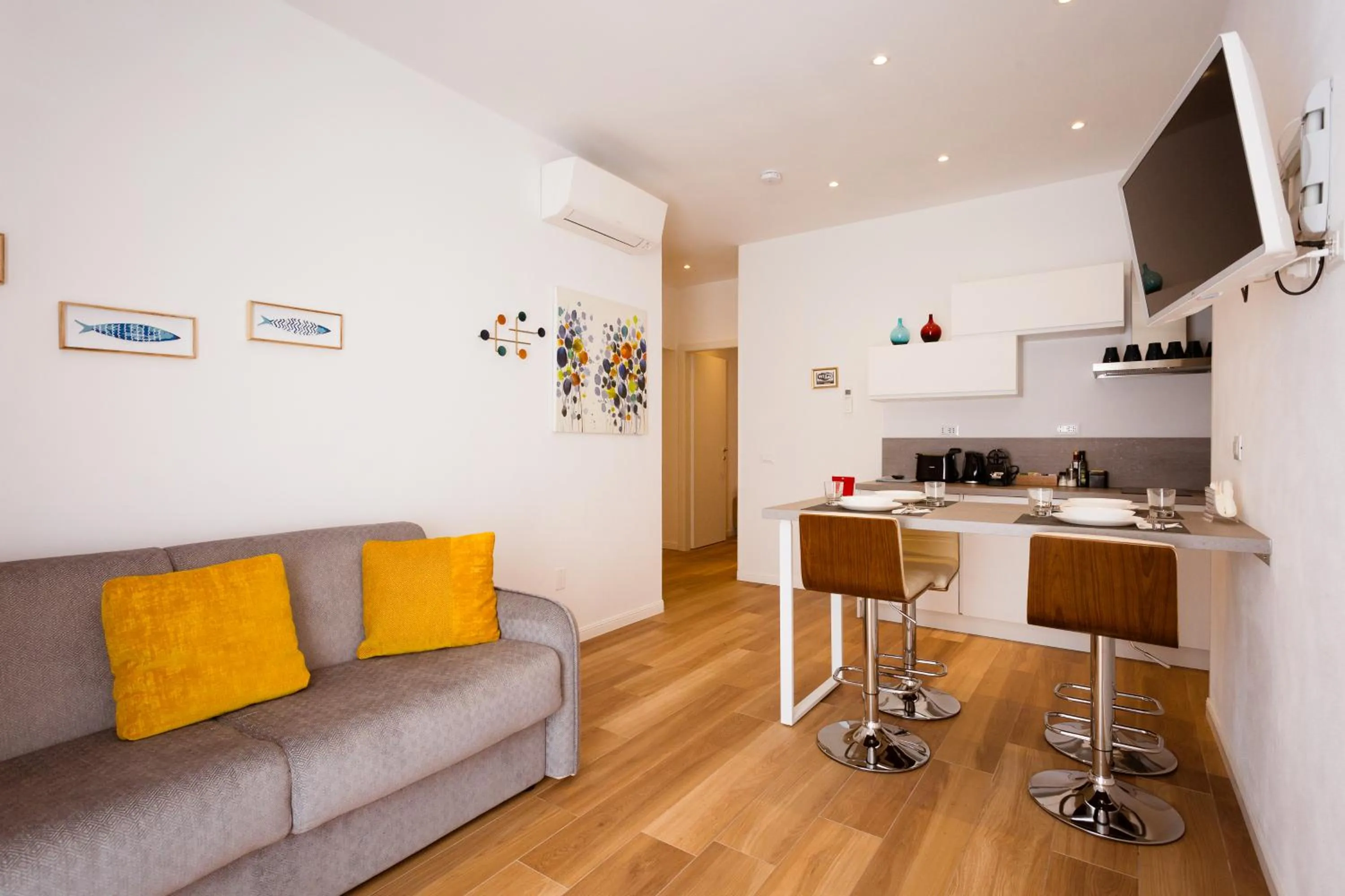 Living room in Elegant Apartments 5 terre la spezia