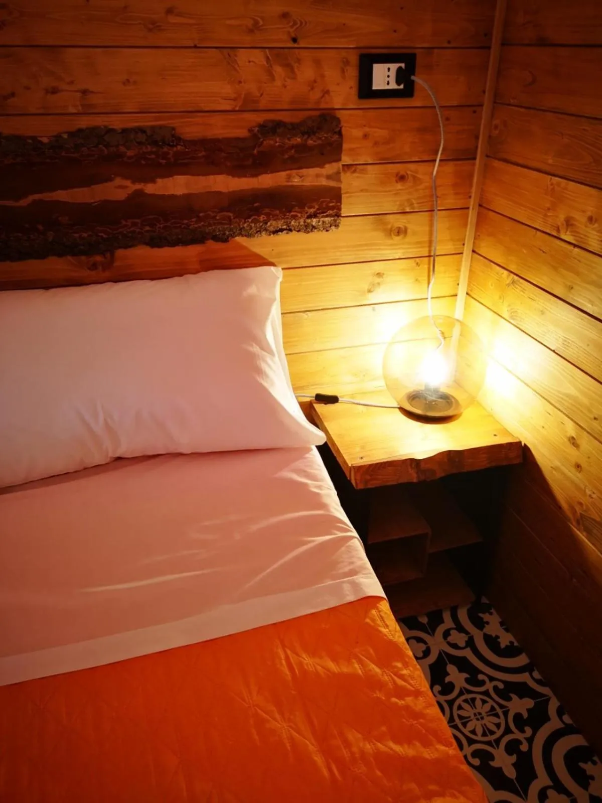 Bed in Trapani Destinations b&b