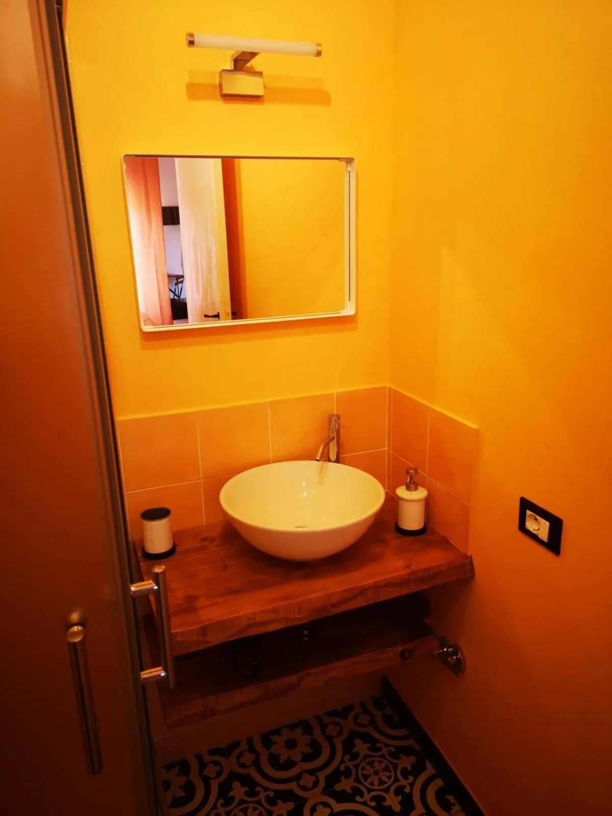 Bathroom in Trapani Destinations b&b