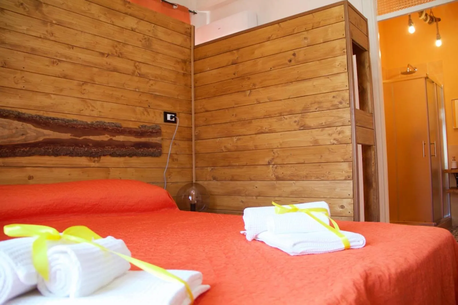 Bed in Trapani Destinations b&b