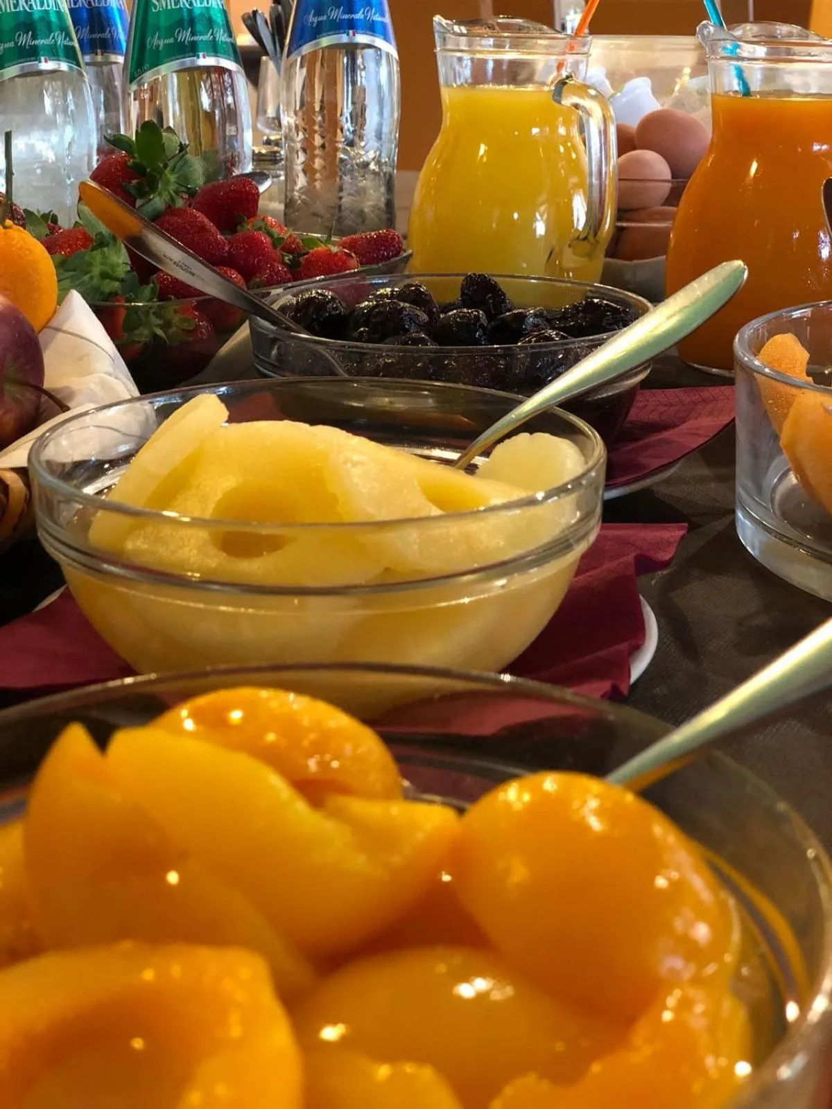 Buffet breakfast in Villa Barbarina Nature Resort