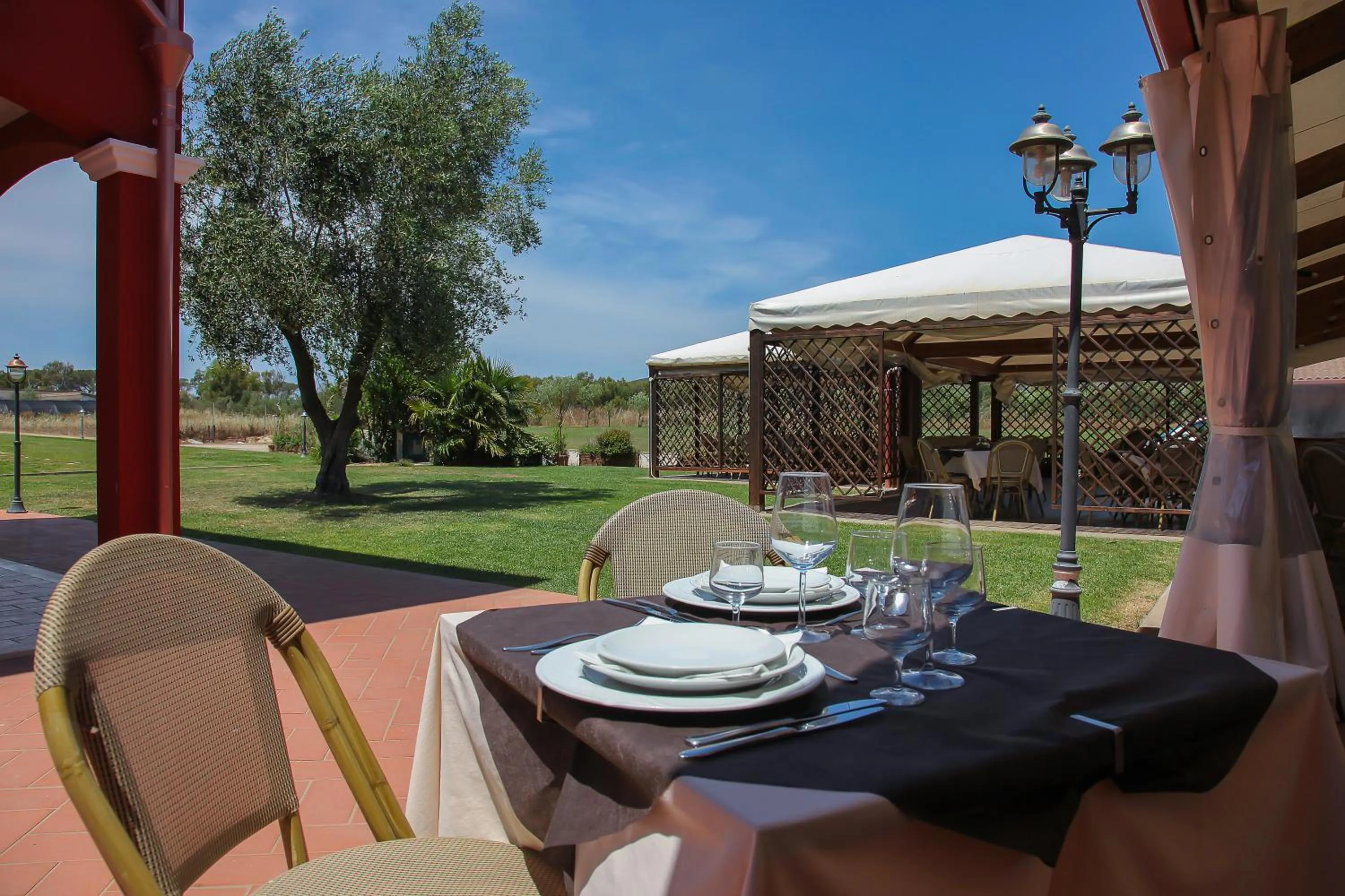 Restaurant/places to eat in Villa Barbarina Nature Resort
