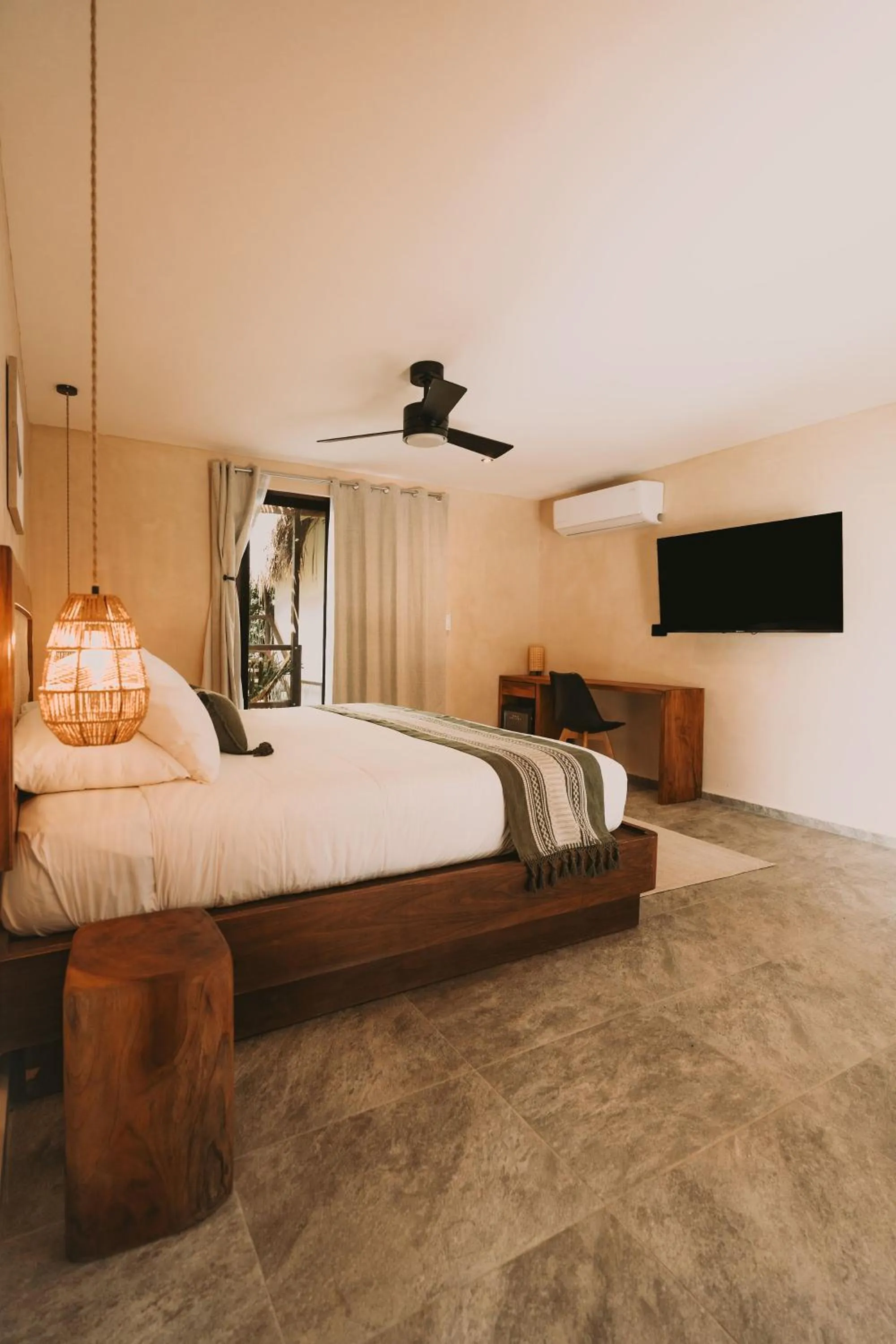 Bed in Zelune Luxury Lagoon Resort Bacalar - Adults Only