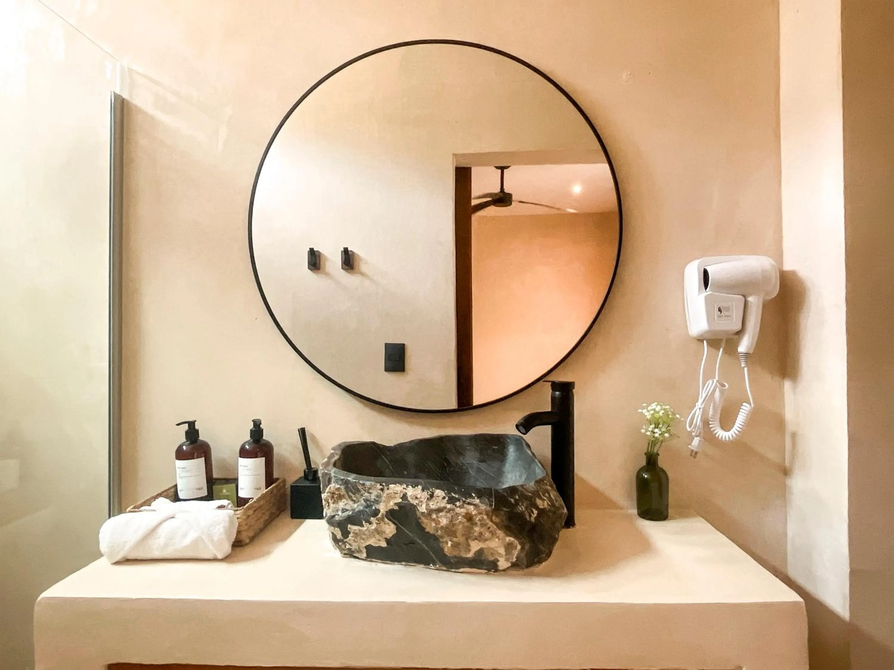 Bathroom in Zelune Luxury Lagoon Resort Bacalar - Adults Only