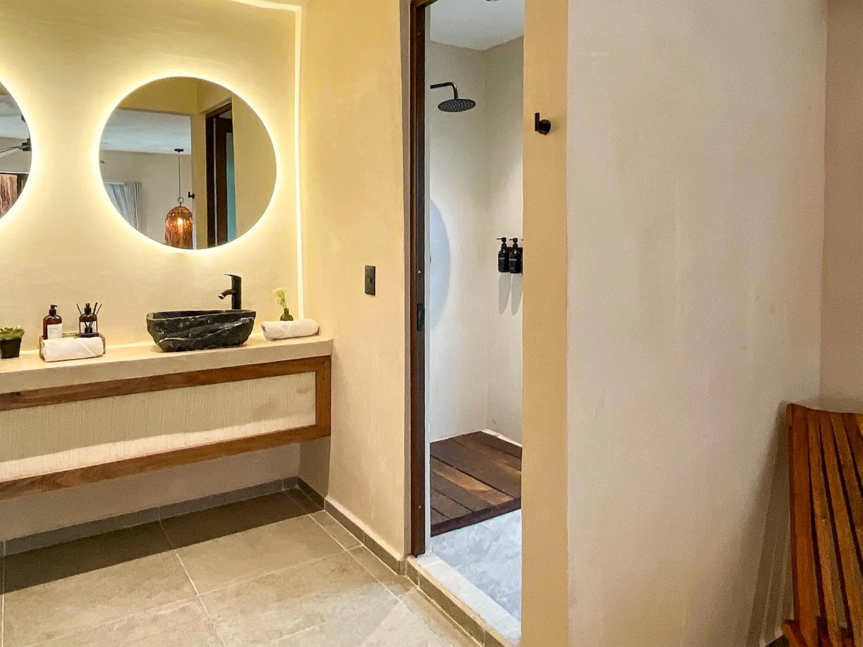 Bathroom in Zelune Luxury Lagoon Resort Bacalar - Adults Only