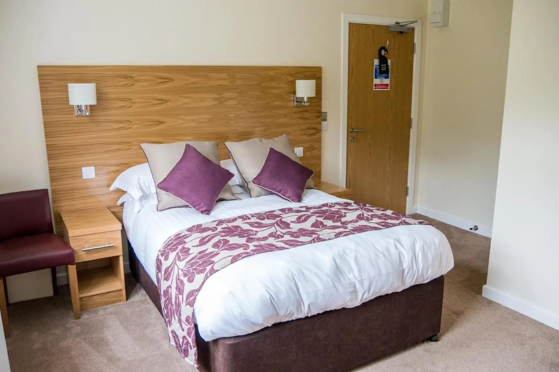 Classic Double Room in Glaramara Hotel Classic Double Room in Glaramara Hotel