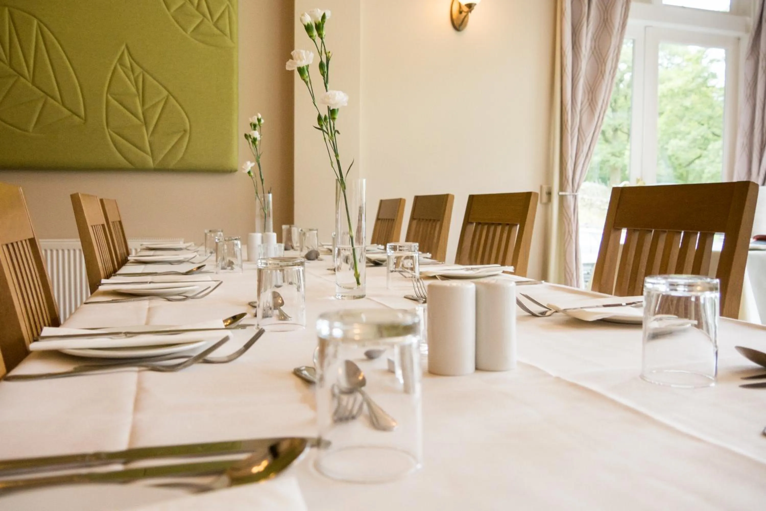 Dining area in Glaramara Hotel