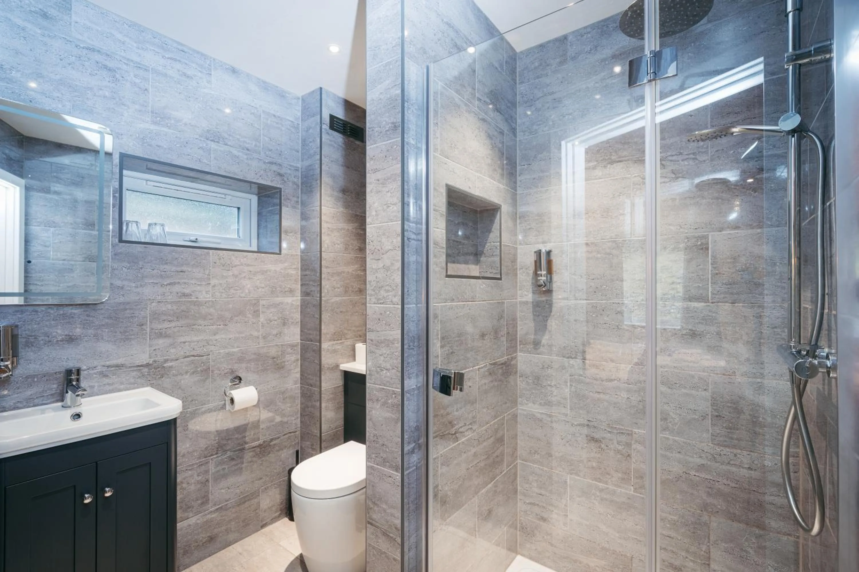 Bathroom in Glaramara Hotel