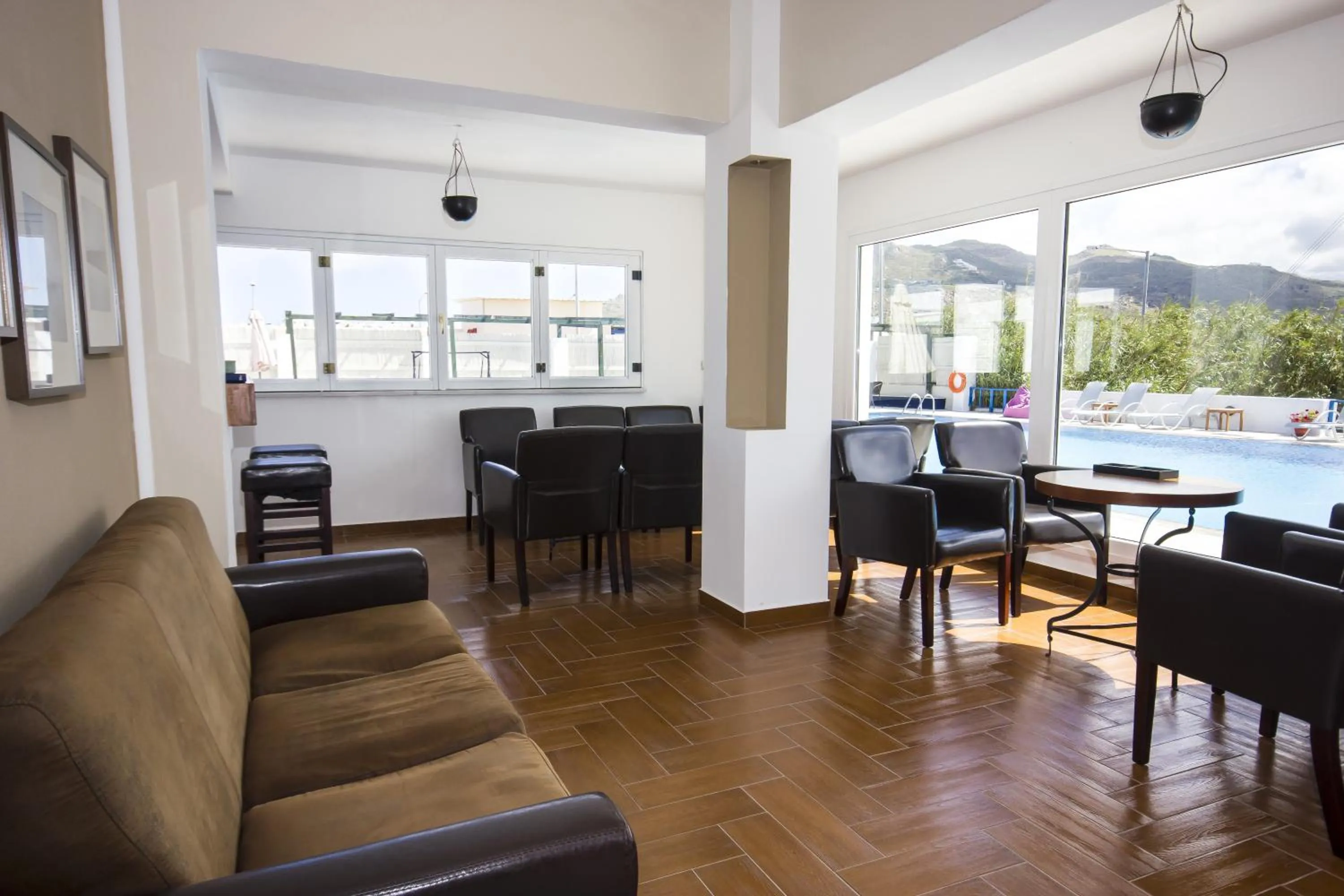 Restaurant/places to eat in Naxos Holidays